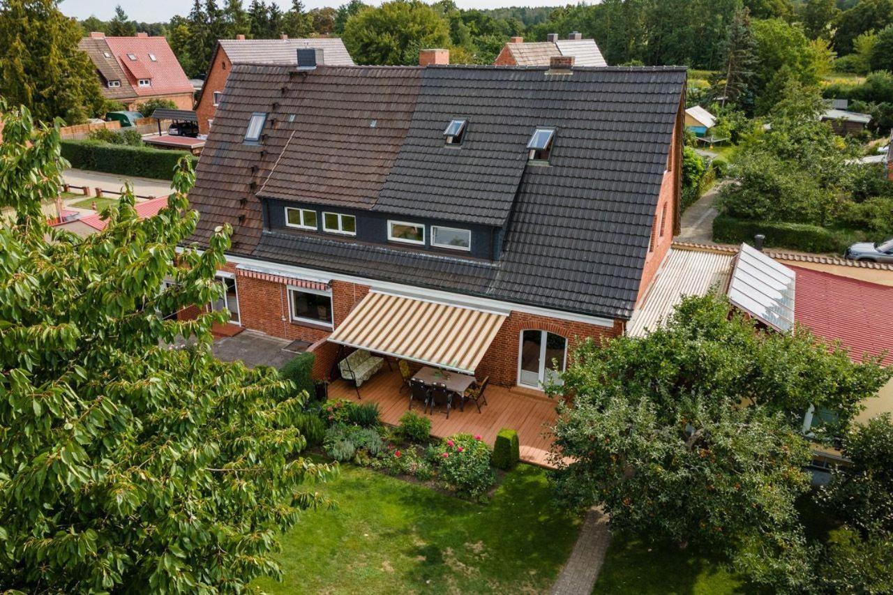 Ferienhaus-Kirschbluete