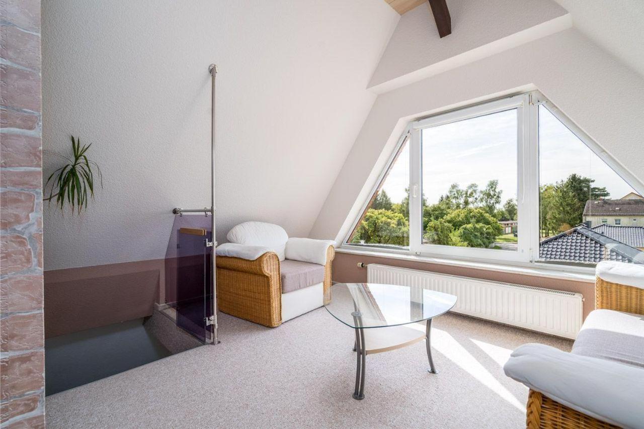 Ferienhaus-Kirschbluete