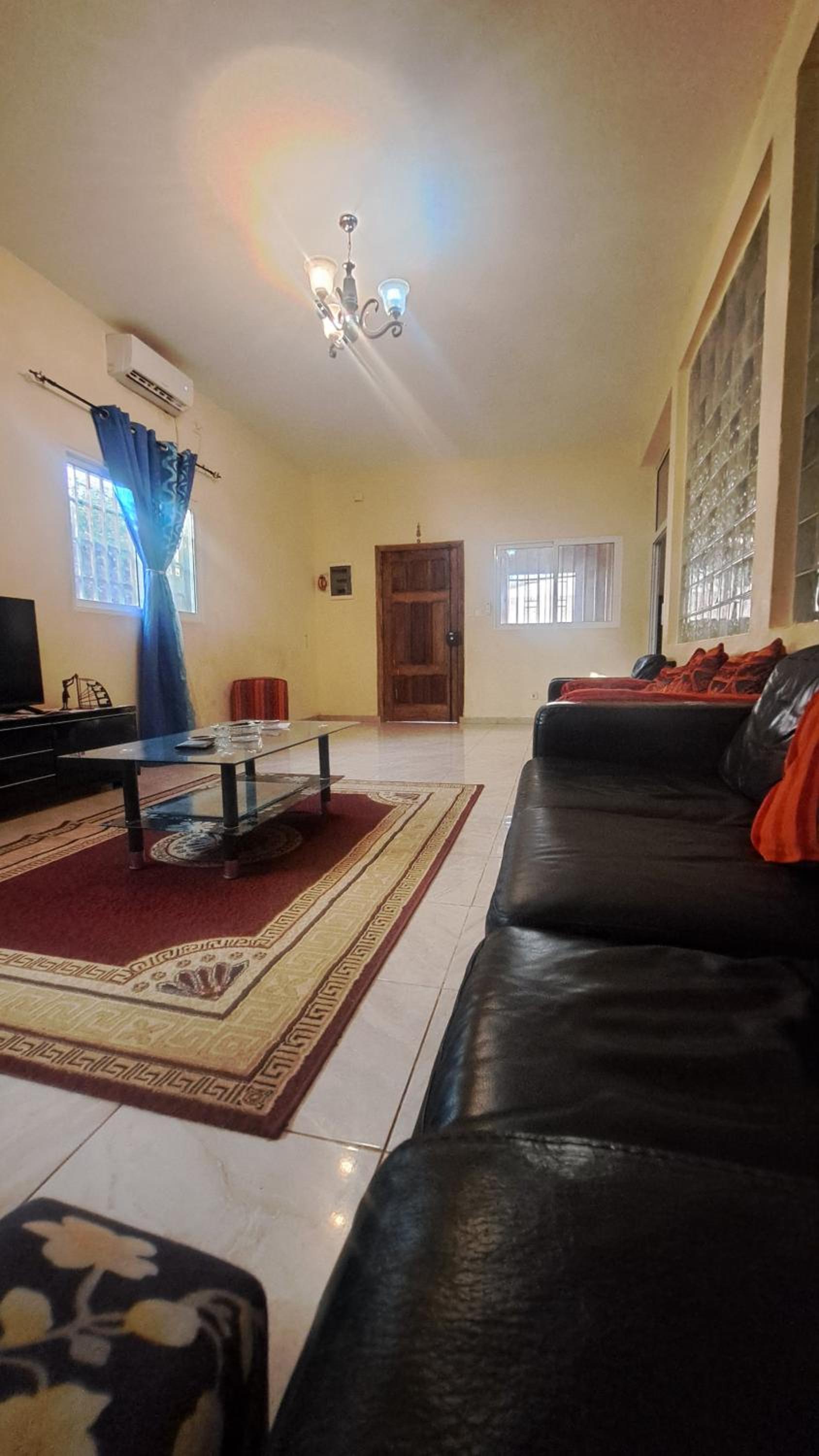 Casa Zauad low cost family house
