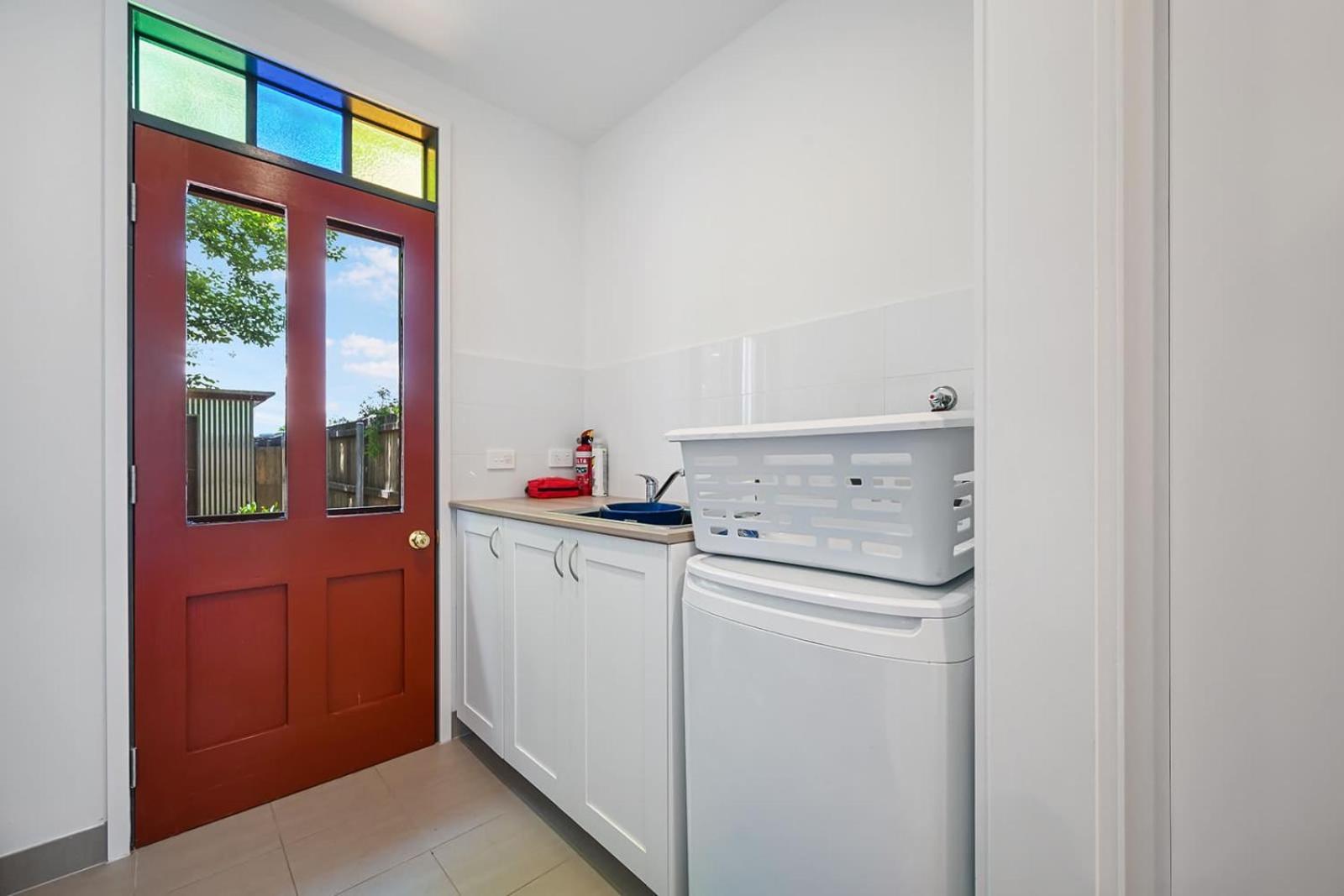 Greenwood Cottage - Close to CBD, Leafy Backyard
