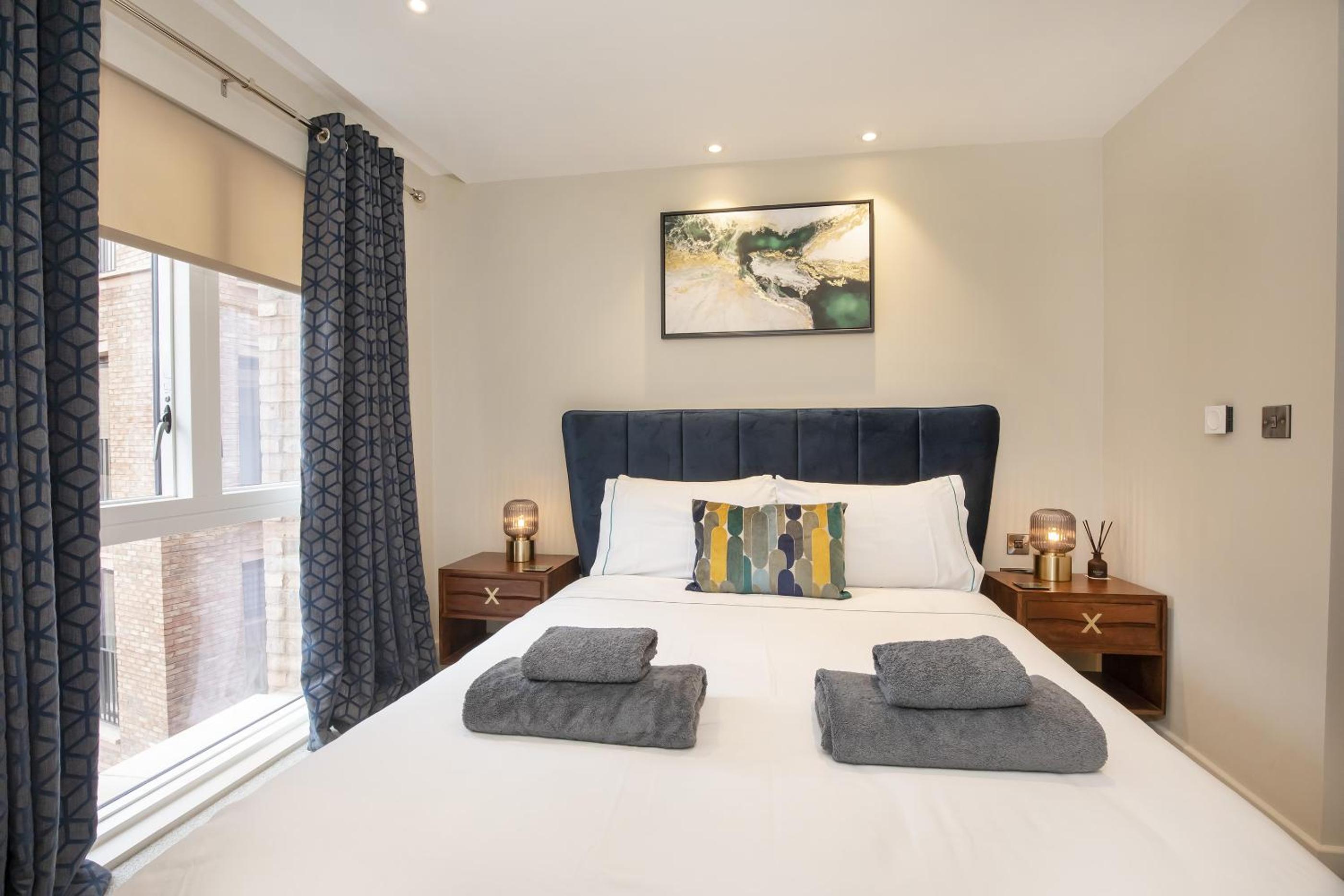 York Central No 1, within the city walls, free parking view 3