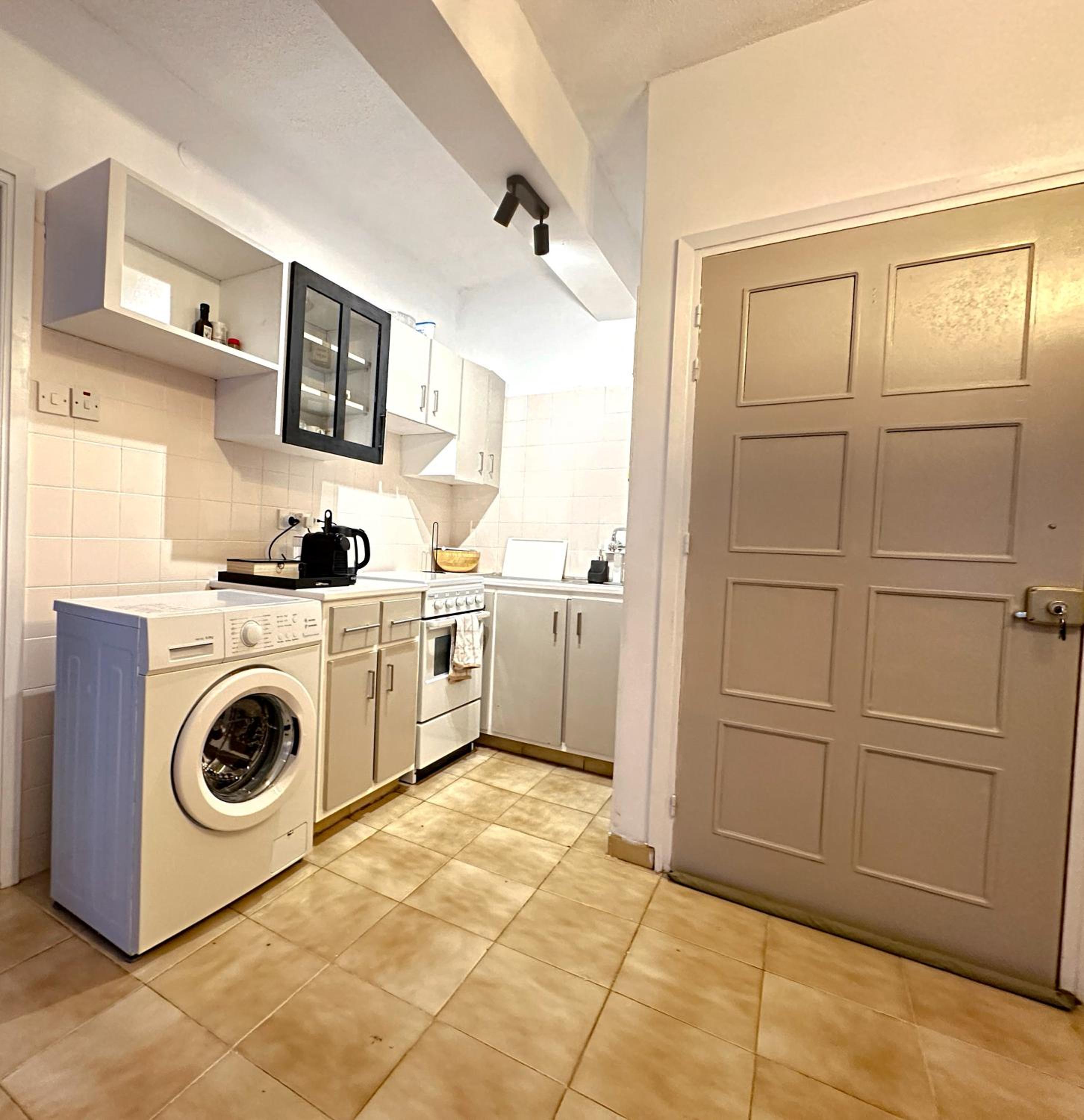 Sea and Lake Breeze 1BR Apt