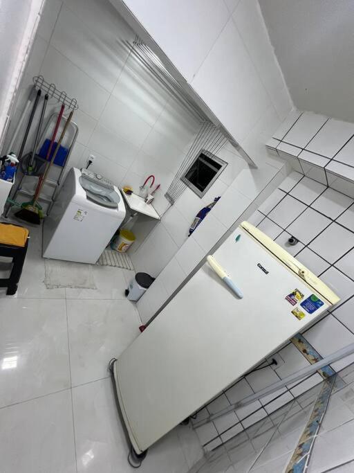 2 QUARTOS Próximo a praia e shopping