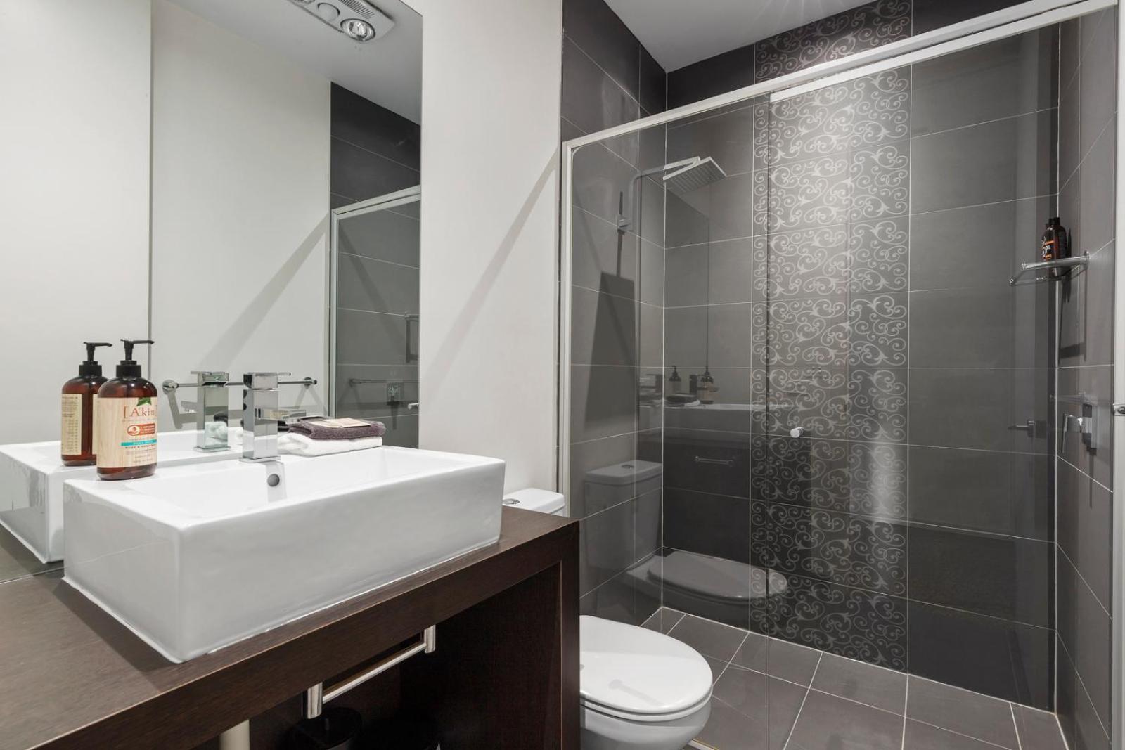The Point - Luxury Beachside Entertainer With Heated Pool