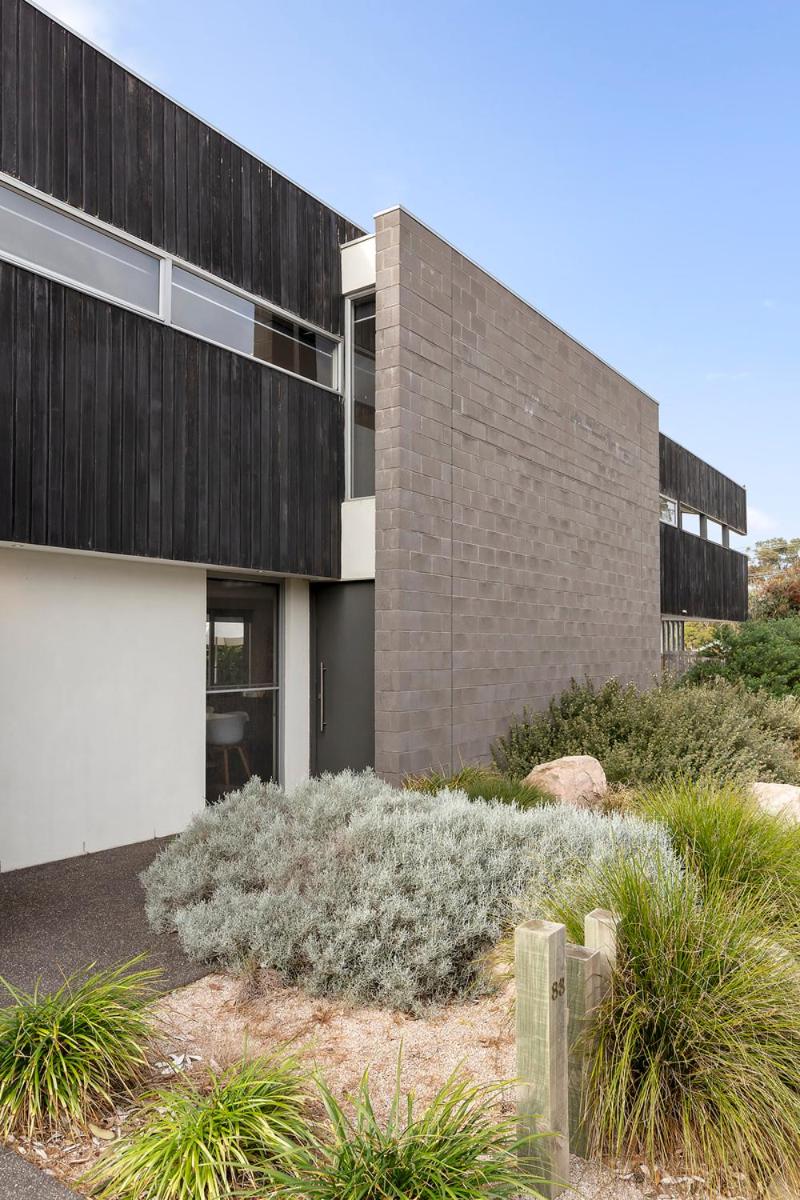 The Point - Luxury Beachside Entertainer With Heated Pool