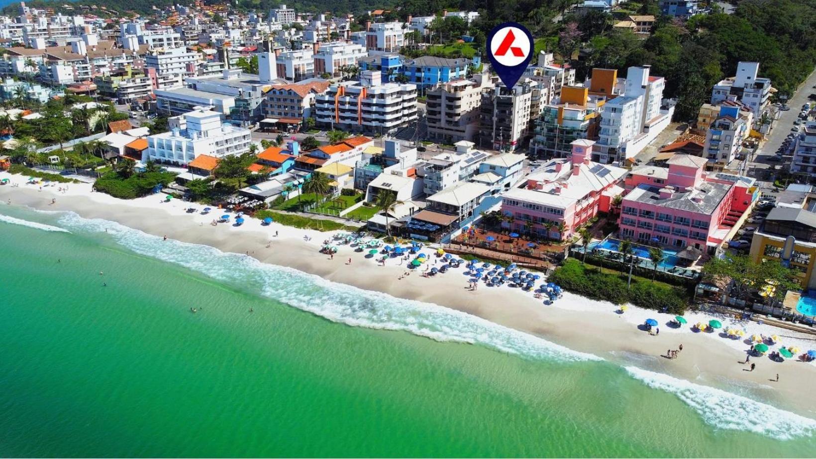 1029 - Apartamento no centro de Bombinhas - Residencial estrela do mar 2 104 A view 2