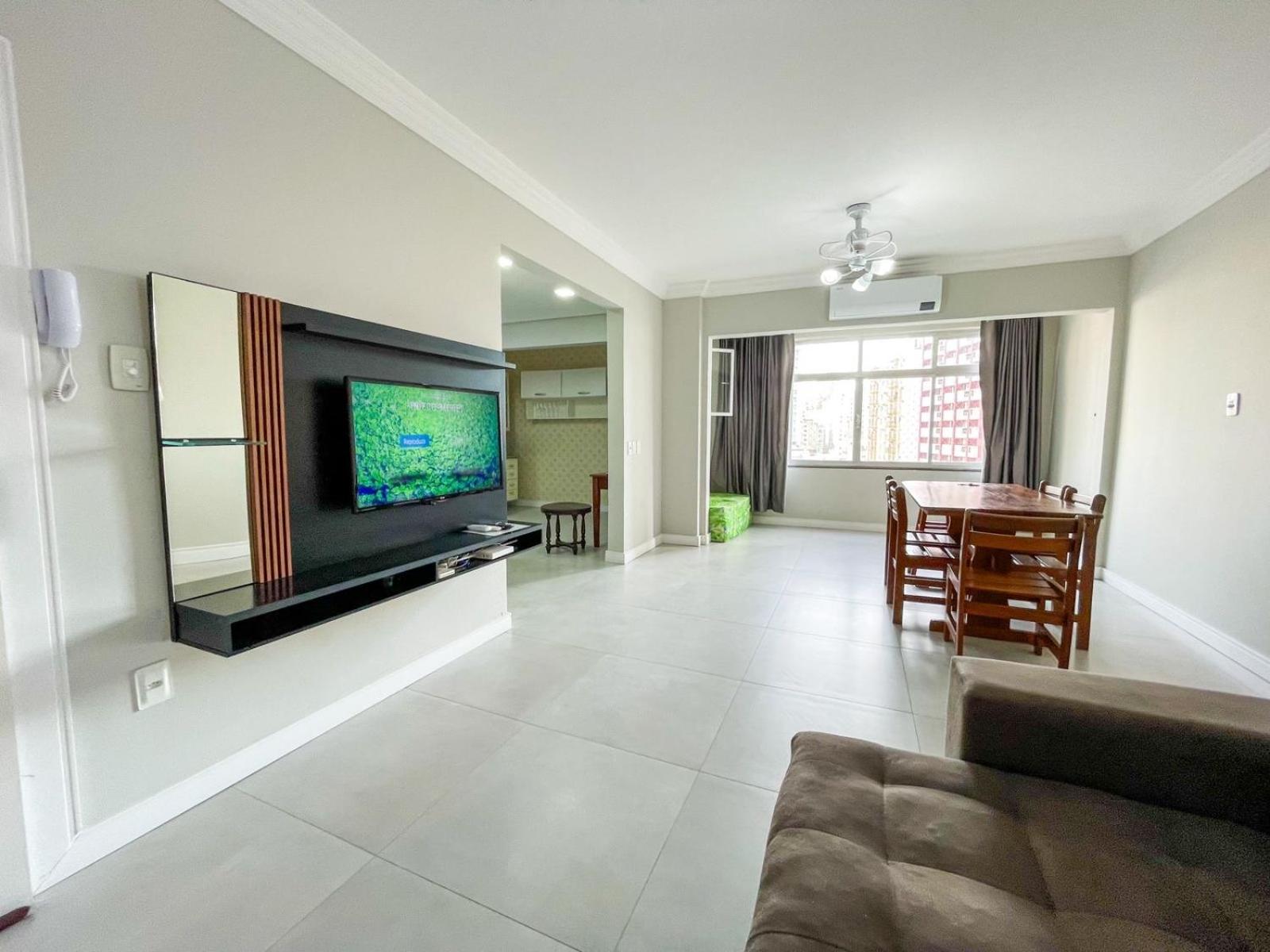 Apartamento na Avenida Central