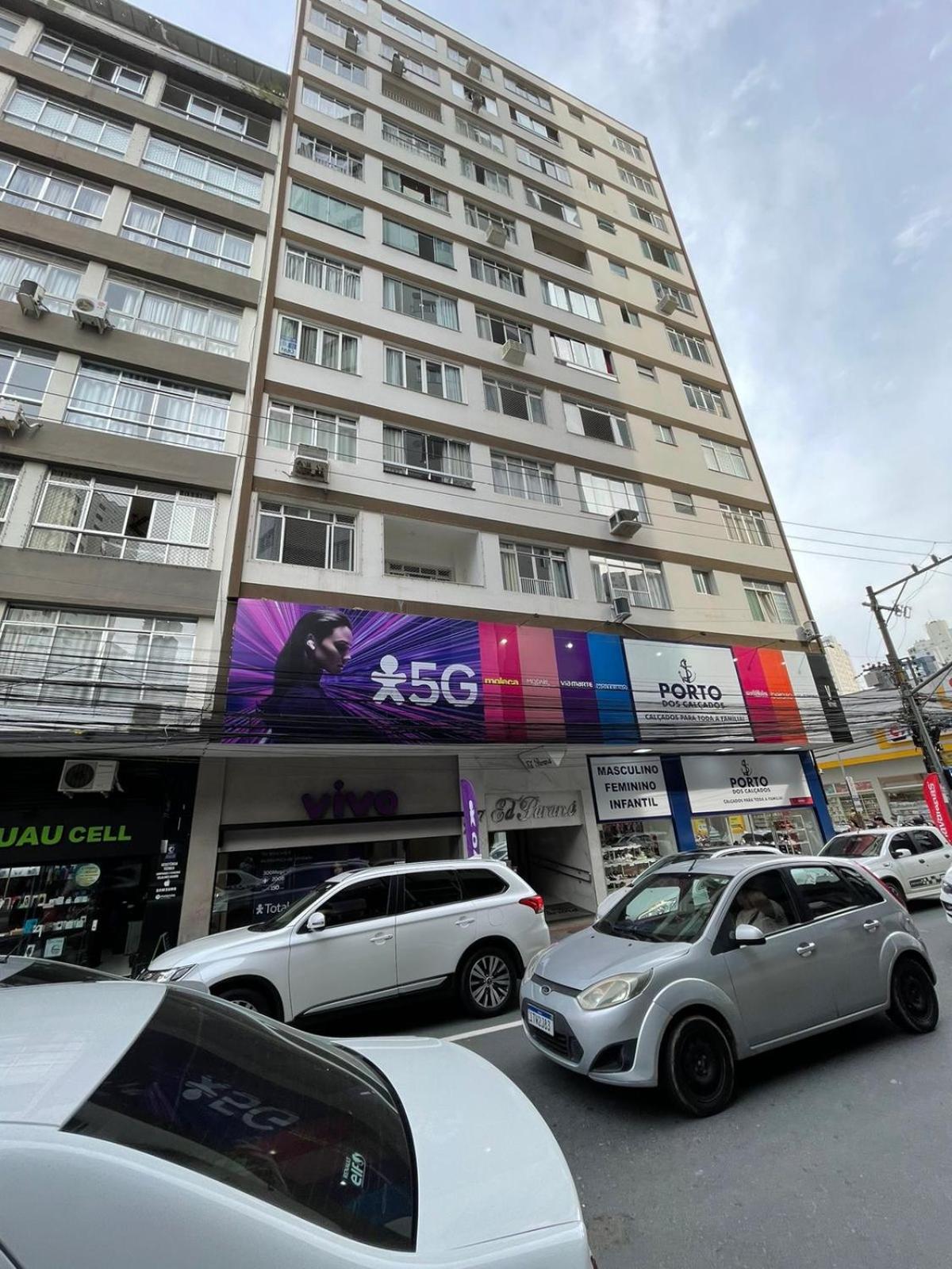 Apartamento na Avenida Central
