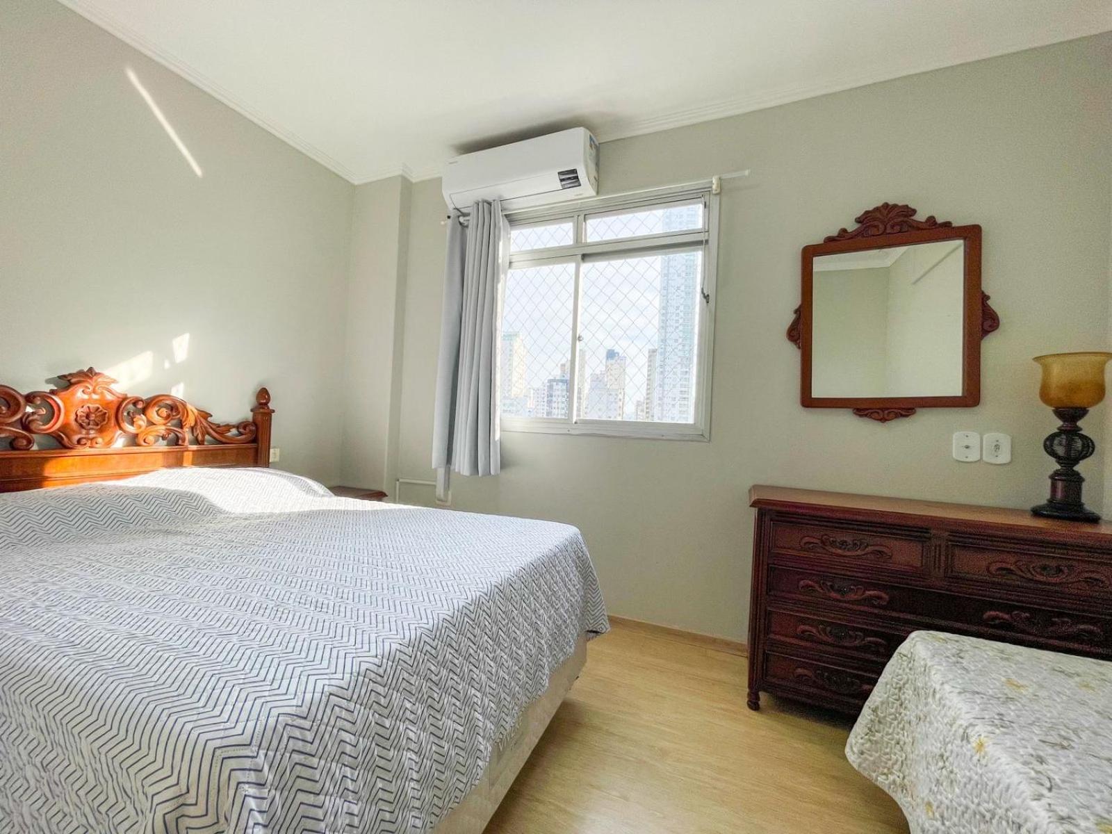 Apartamento na Avenida Central