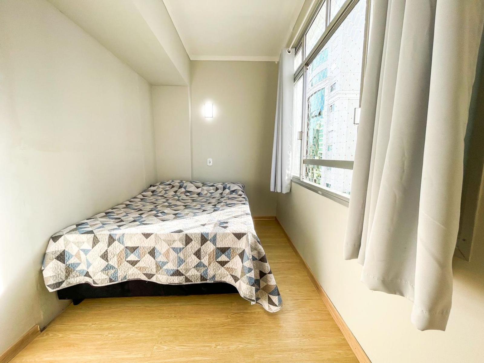 Apartamento na Avenida Central
