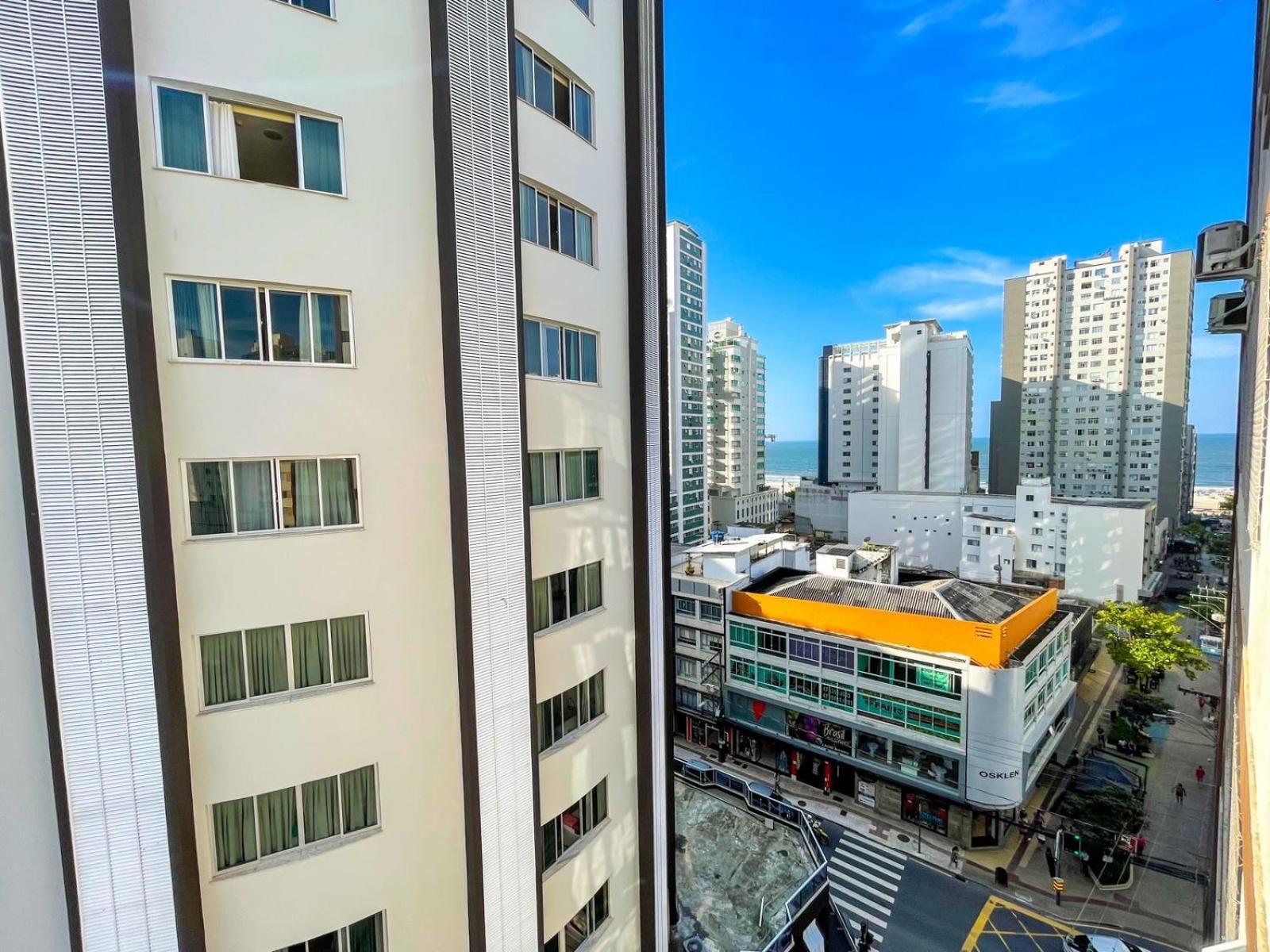 Apartamento na Avenida Central