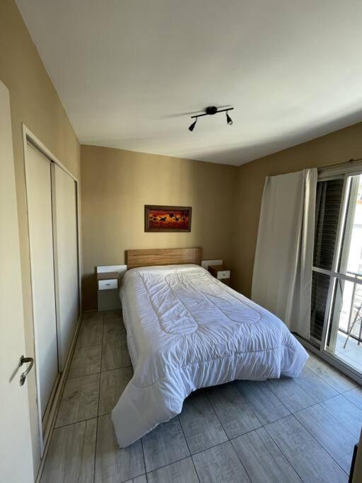 Departamento 2 ambientes para 3 personas Playa-Casino-Shopping