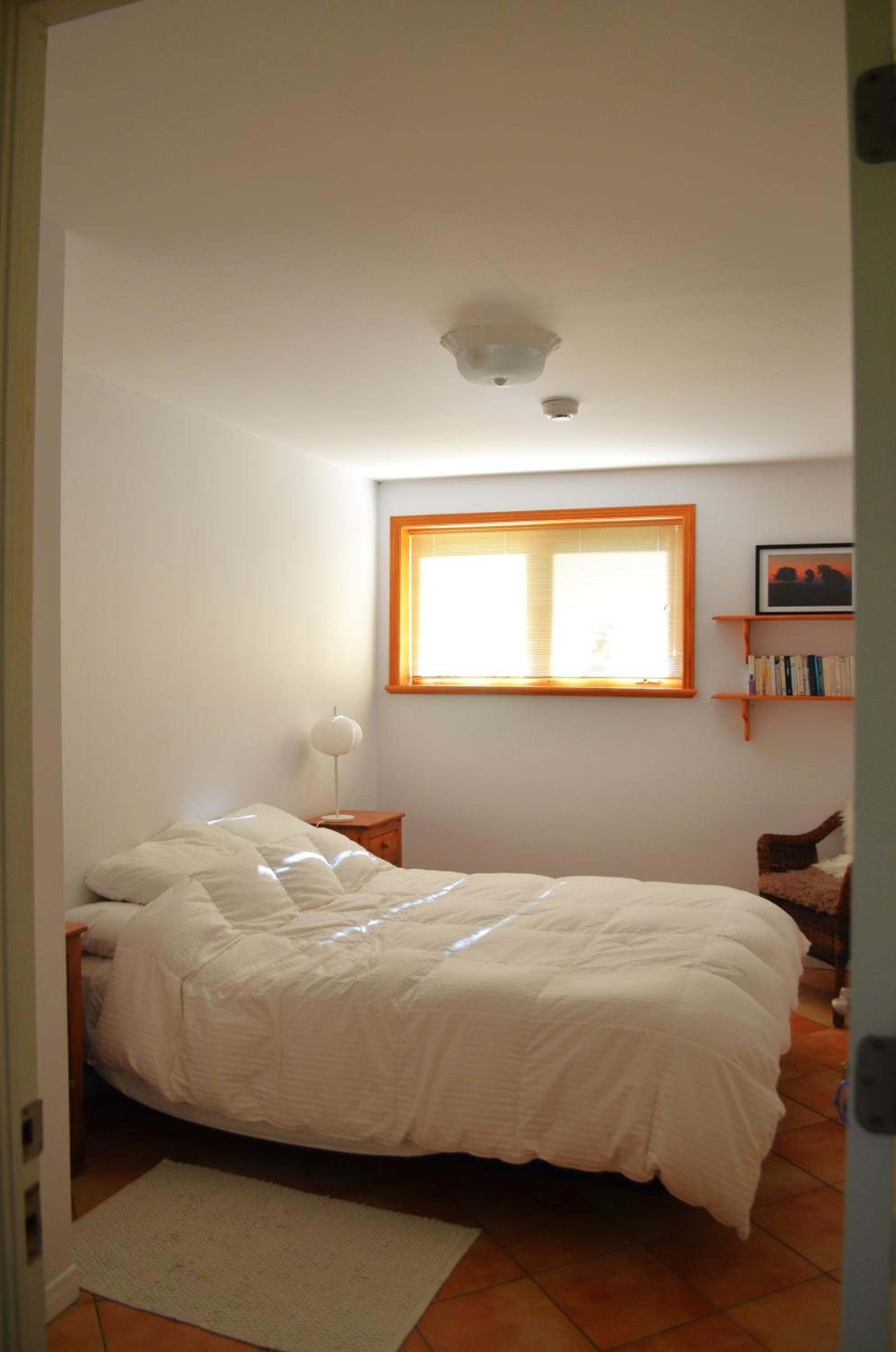 Suite-appartement 2 chambres à la campagne. Rez de jardin