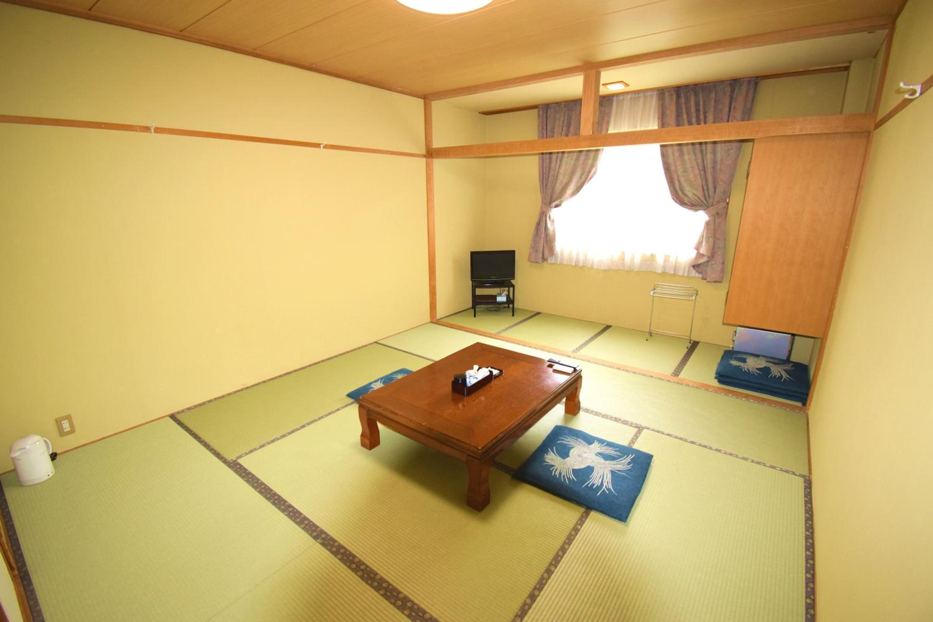 Togari Onsen Alpen Plaza