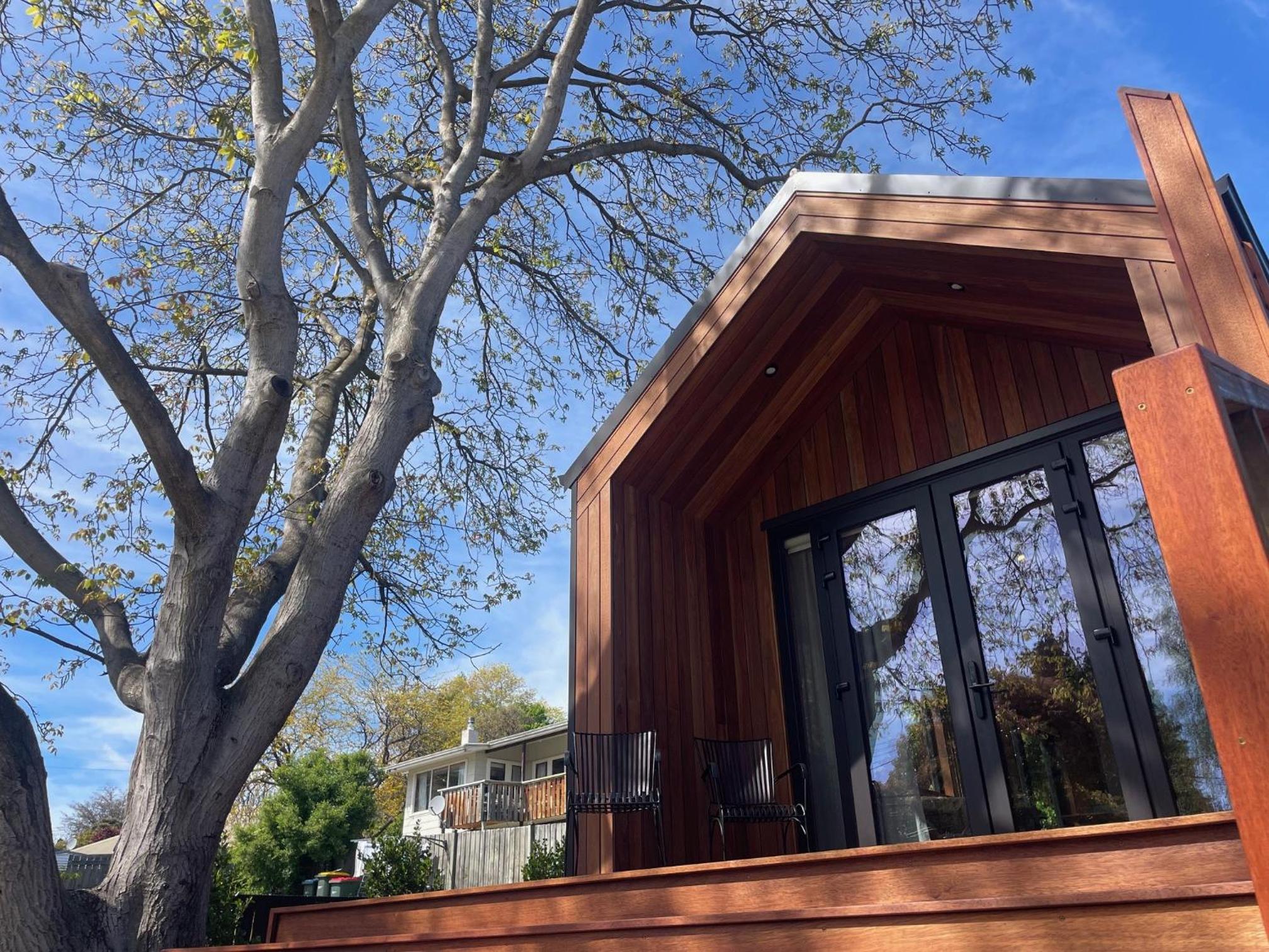 Walnut on Russell view 3