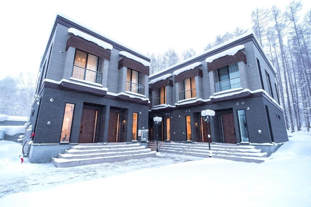 hirafu3 Near Niseko Resort Cozy Apt for 6PPL view 3