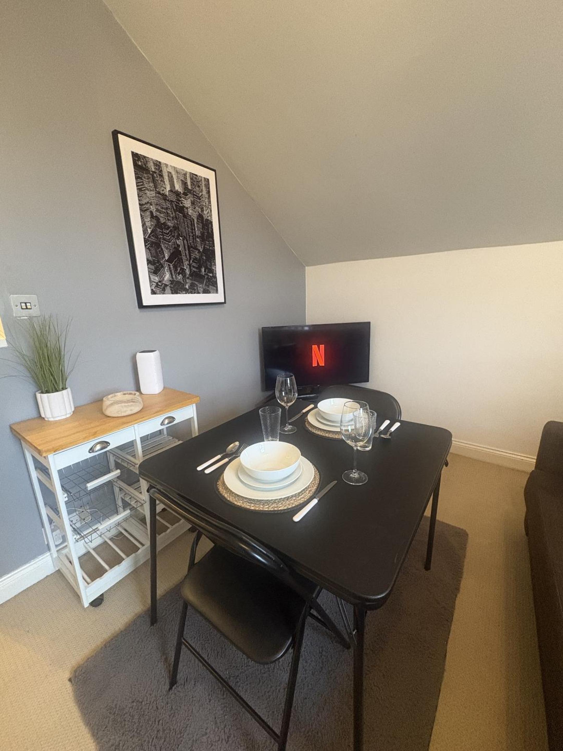 Royal Tunbridge Wells Vacations - High Brooms Suite - Property Image 11