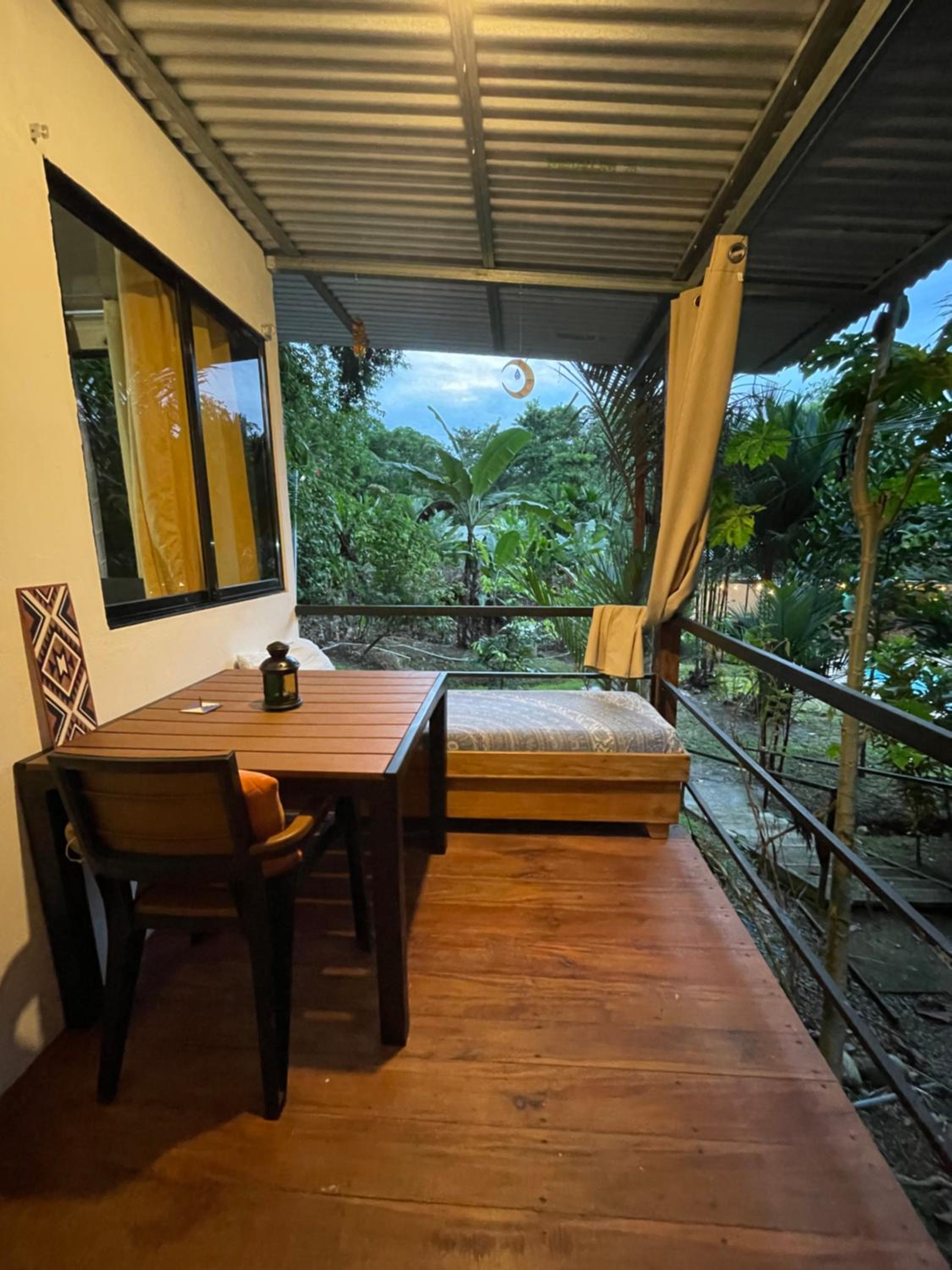Vimanas Surf Shack