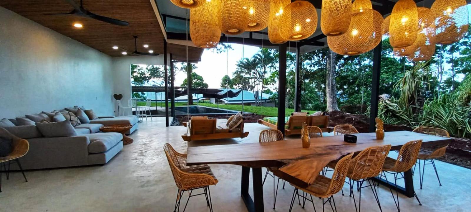 Pandanus Lodge & Retreats Bungalow Heliconia