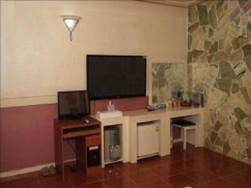 Photo 31