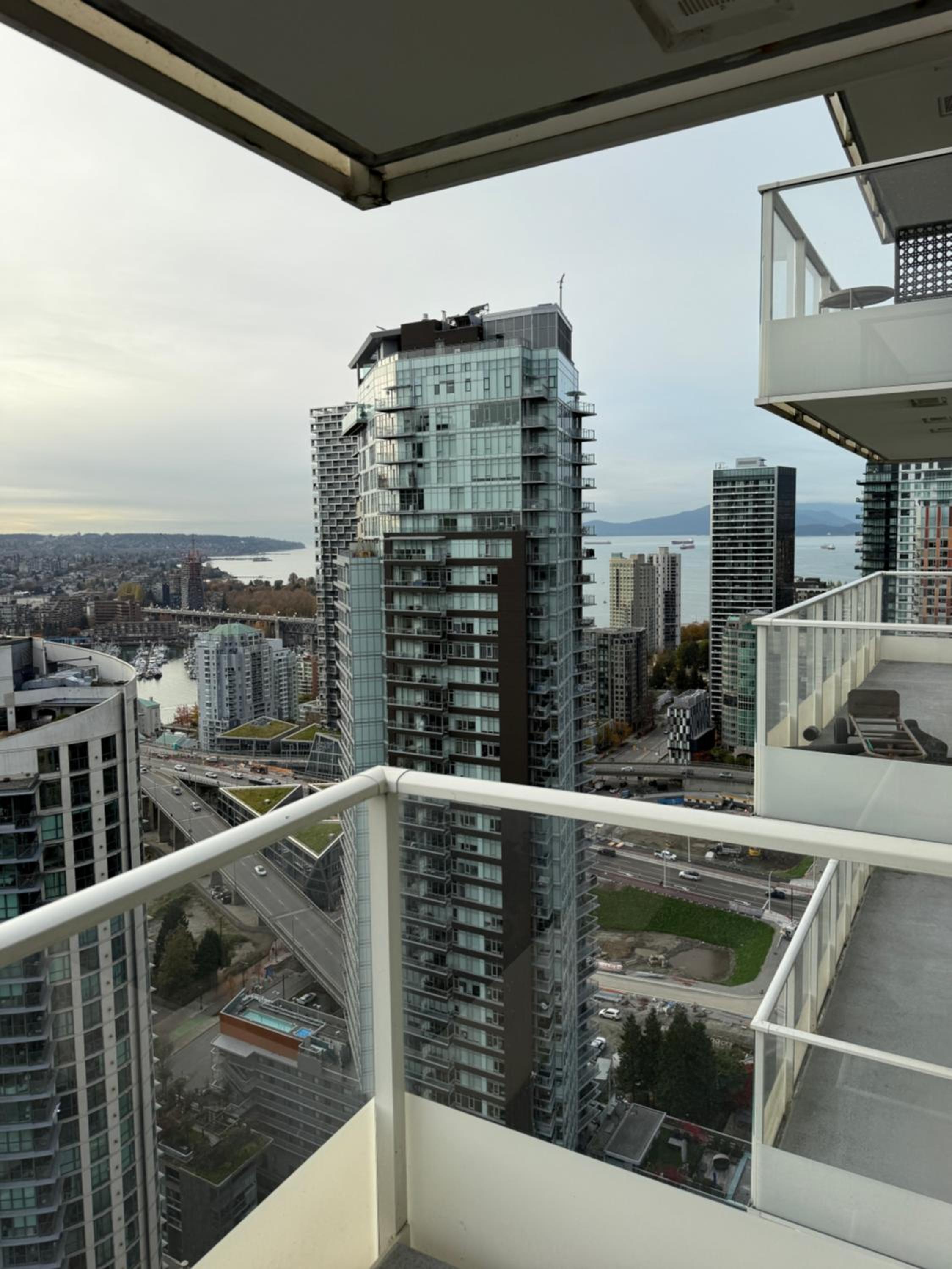 Beautiful 1 bedroom condo in Yaletown