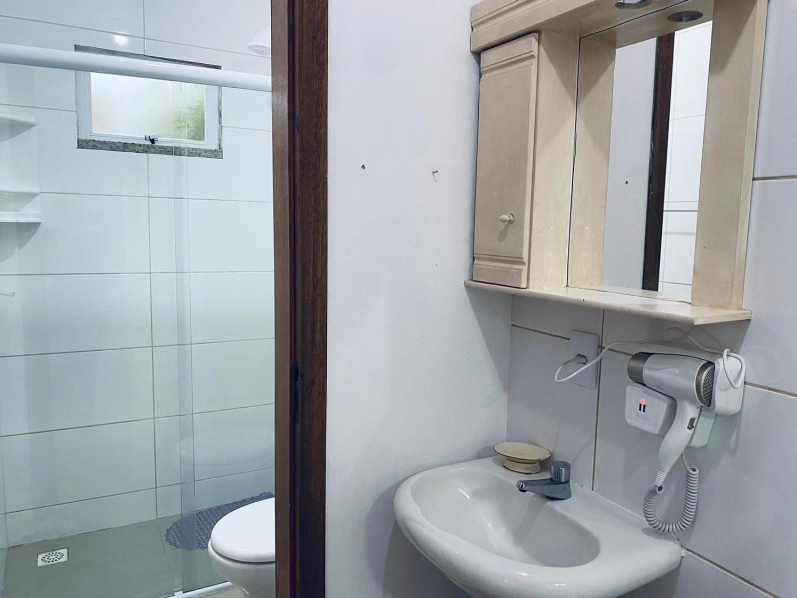 Residencial com Piscina e Jacuzzi com vista para a Natureza