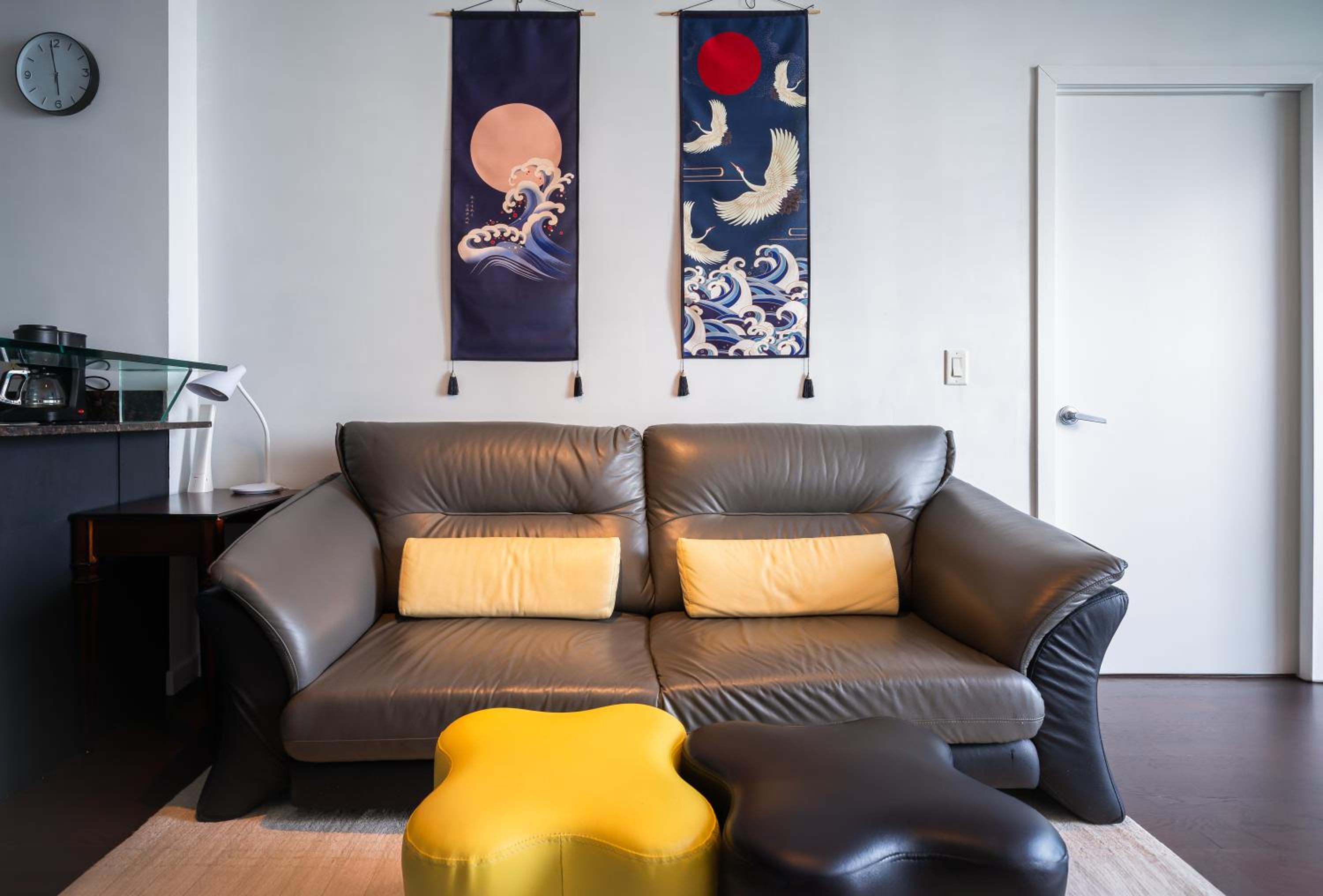 Lovely One Bedroom Near CN Tower