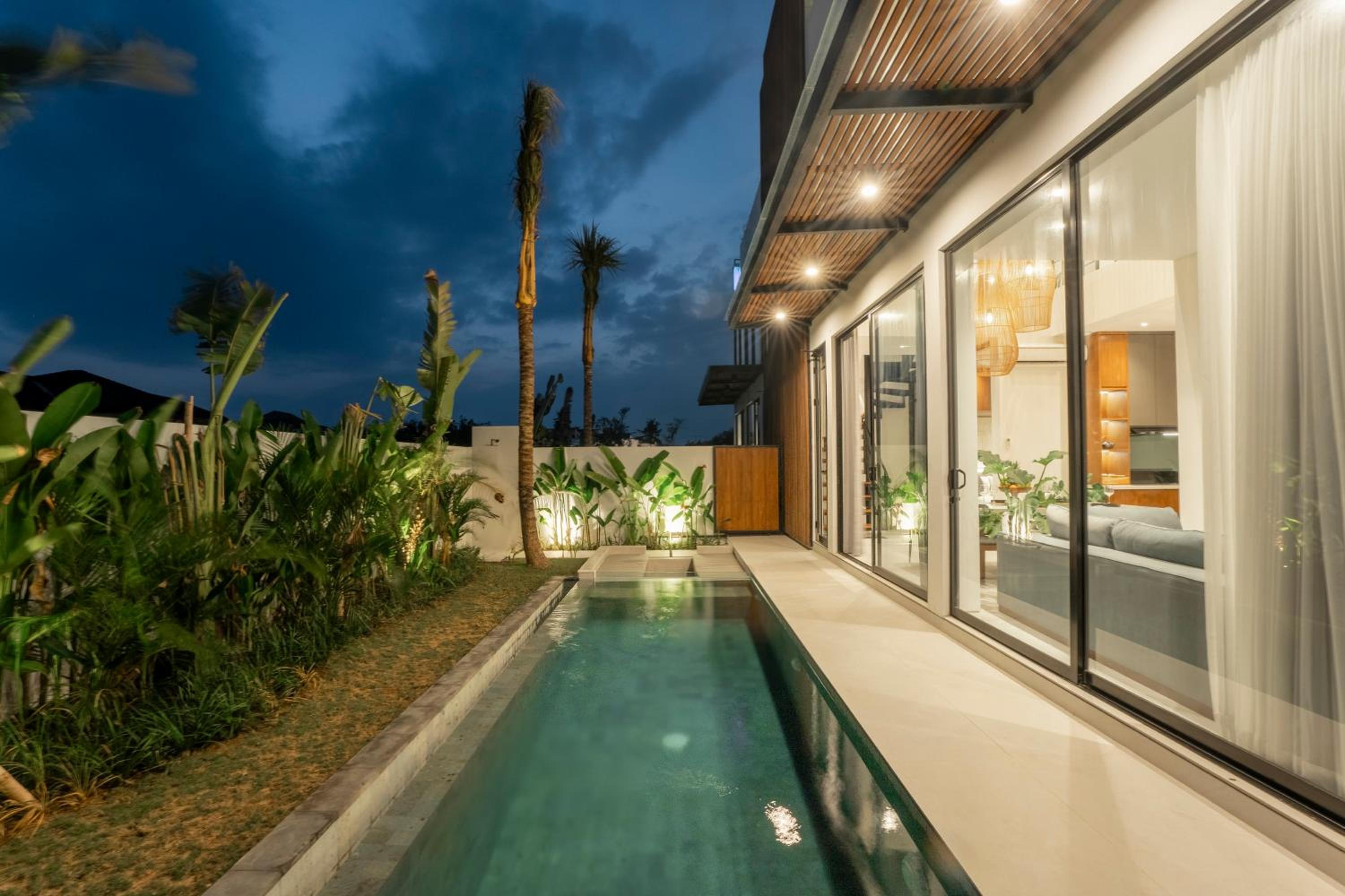 Aquamarine Villas III