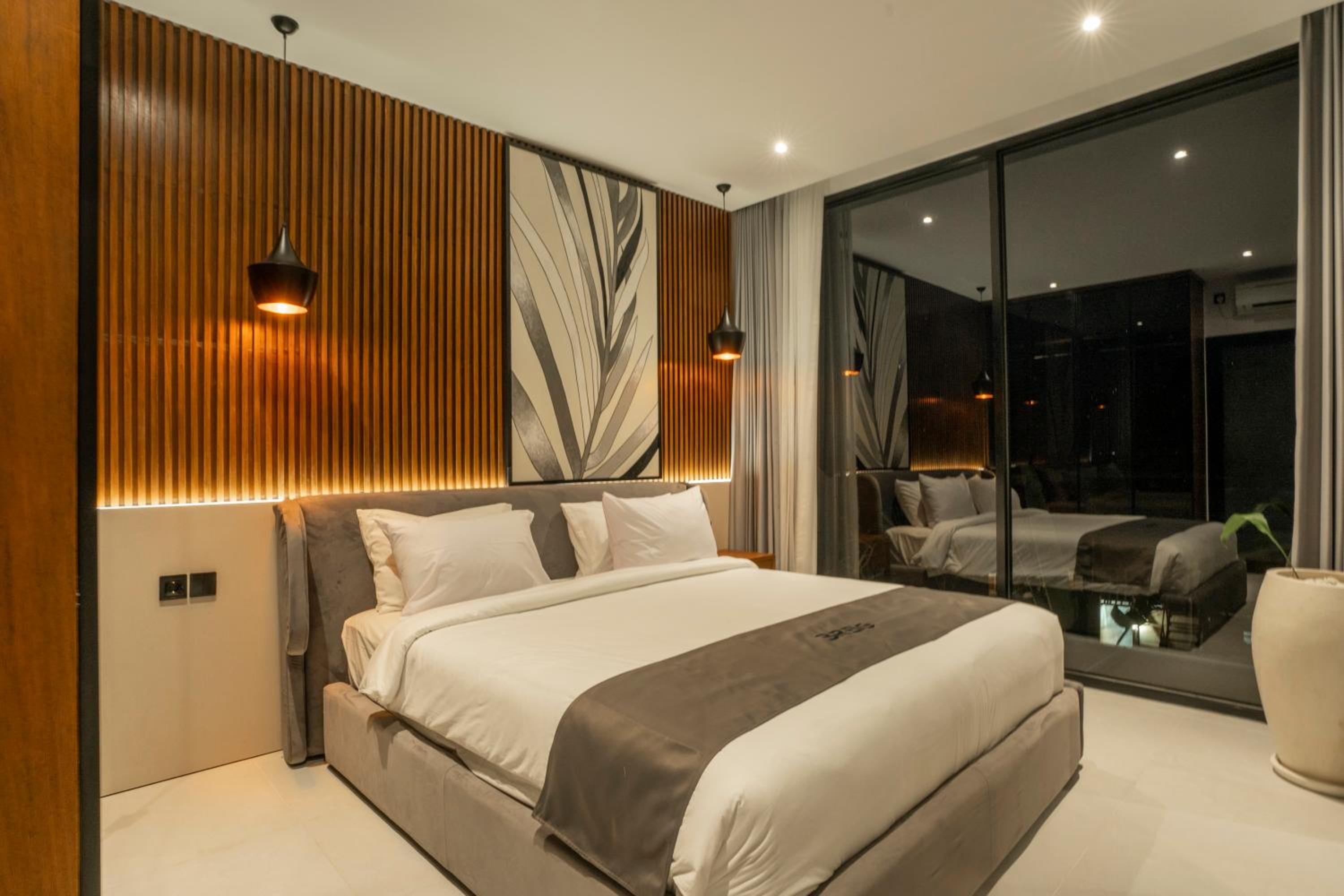Aquamarine Villas III