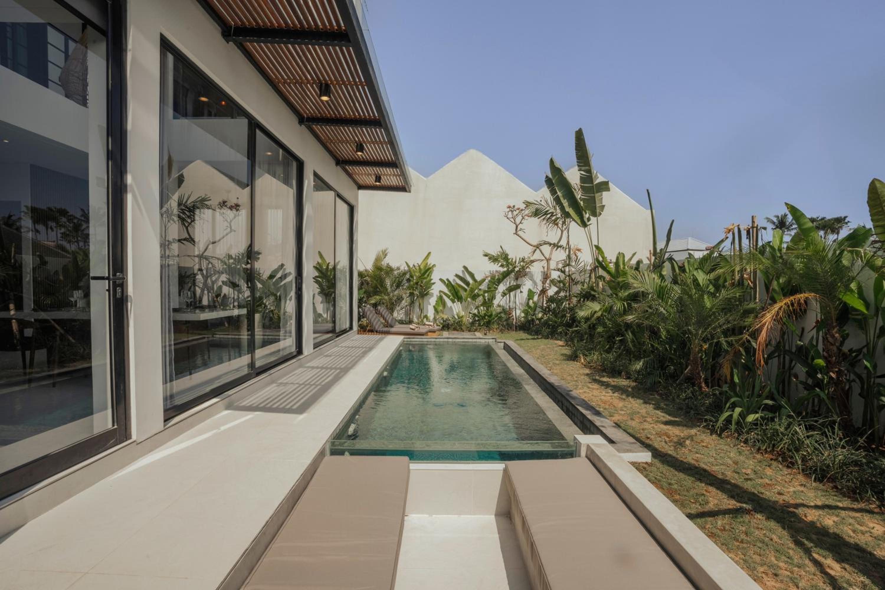 Aquamarine Villas III