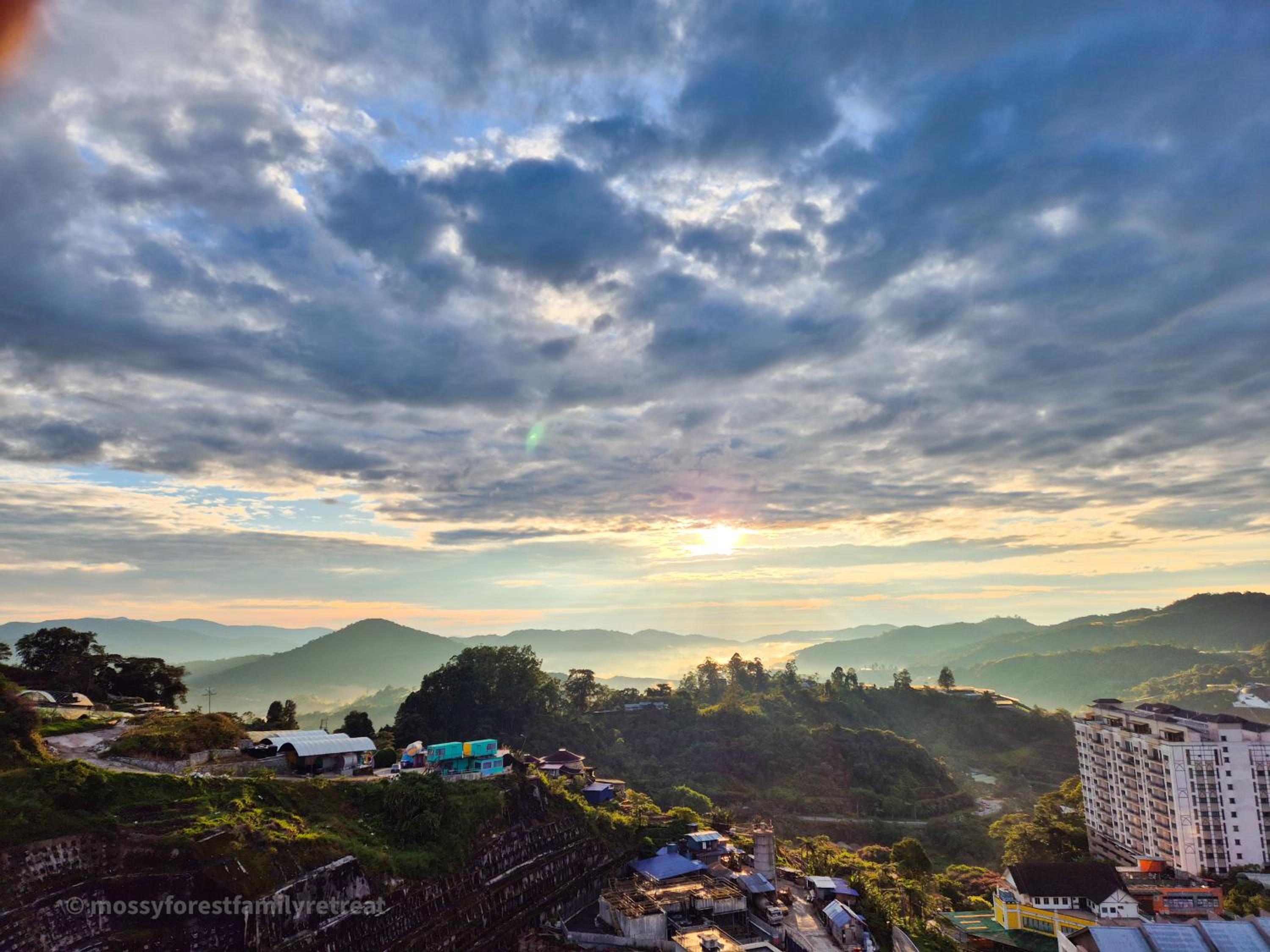 Mossy Forest Family Retreat III, 2-8pax, Sunrise View, Cameron Highlands view 3