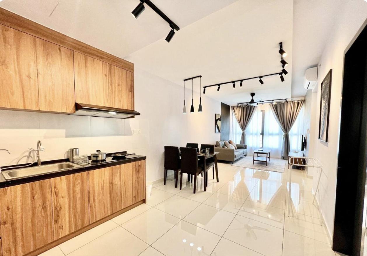 Gaia Residence, Gamuda Gardens Rawang by Sleepy Bear