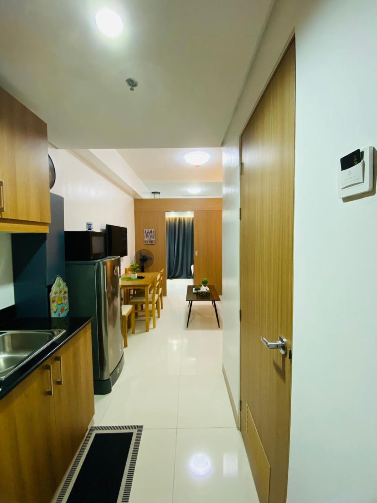 SMDC Good Stays -Lush Residences Tower 1 Unit 2307 view 4
