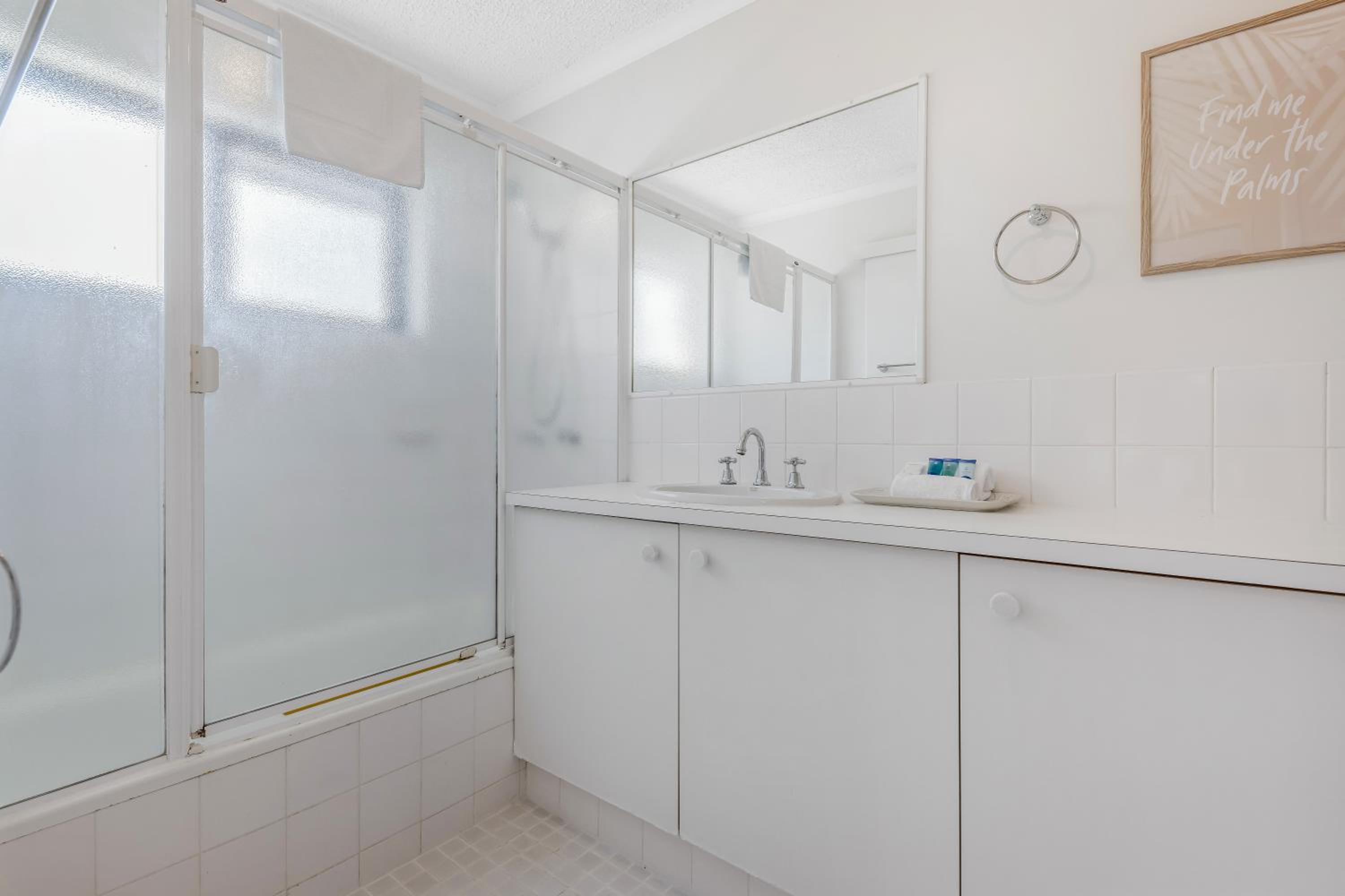 Kalua Holiday Apartments
