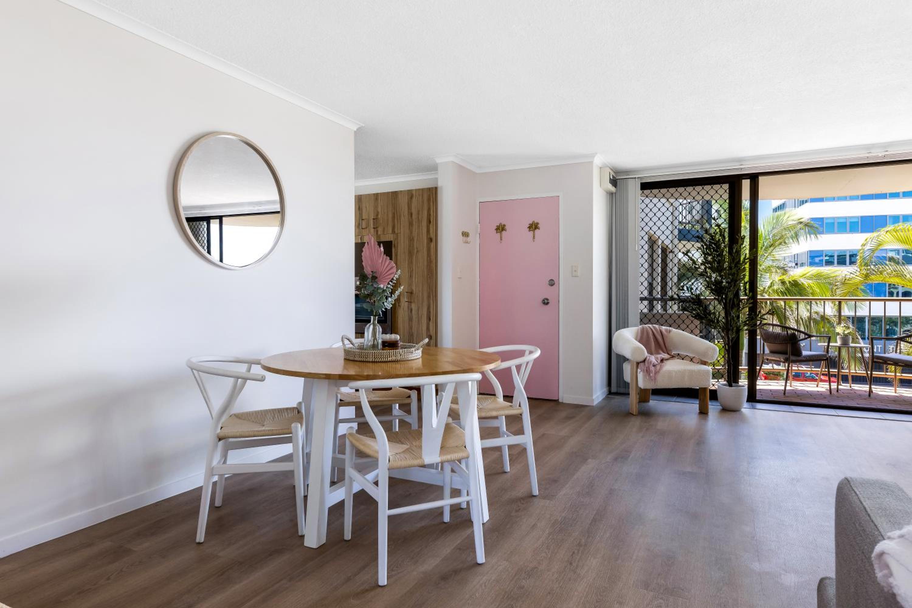 Kalua Holiday Apartments