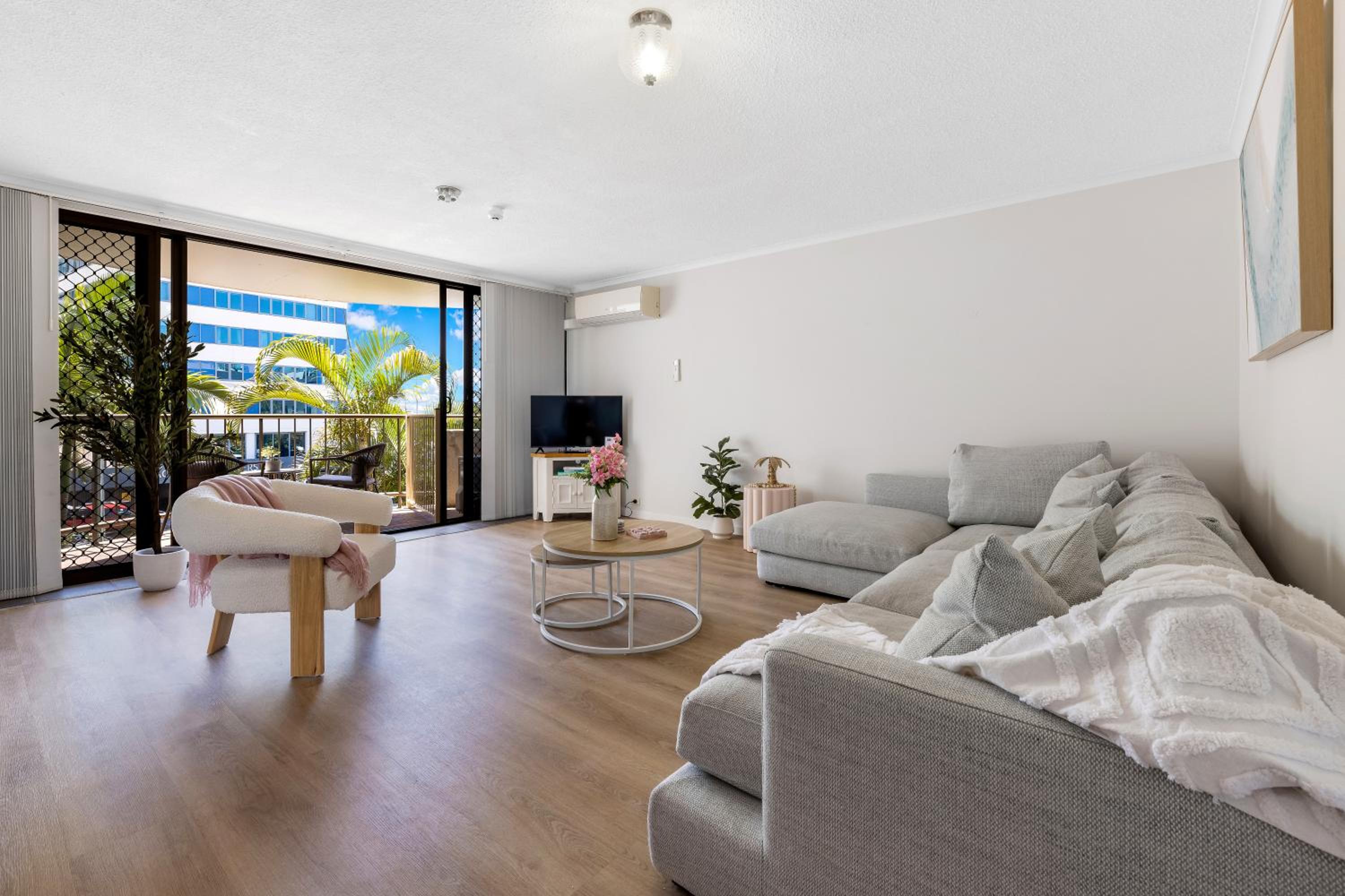 Kalua Holiday Apartments