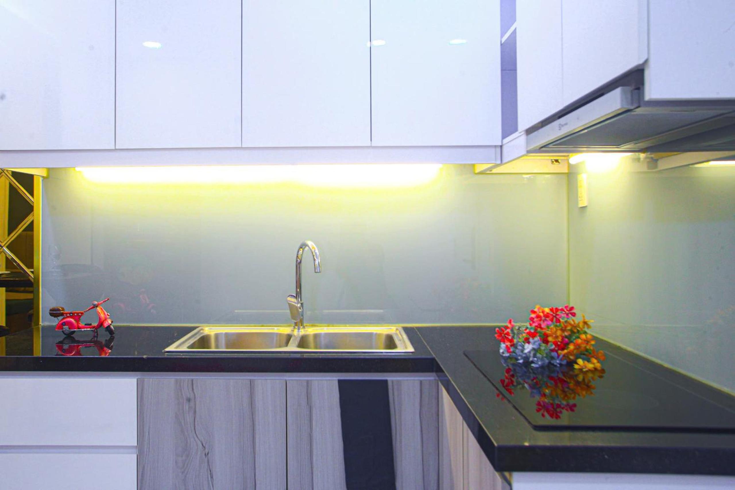 Nijo KAYA Suites - Terra Royal Tower, Highclass, Central & Poker Table