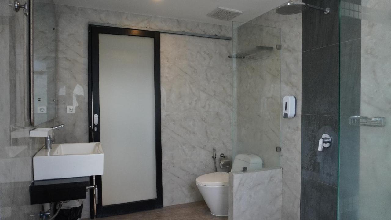 Villa Dalia Puncak Acc9-34 view 2