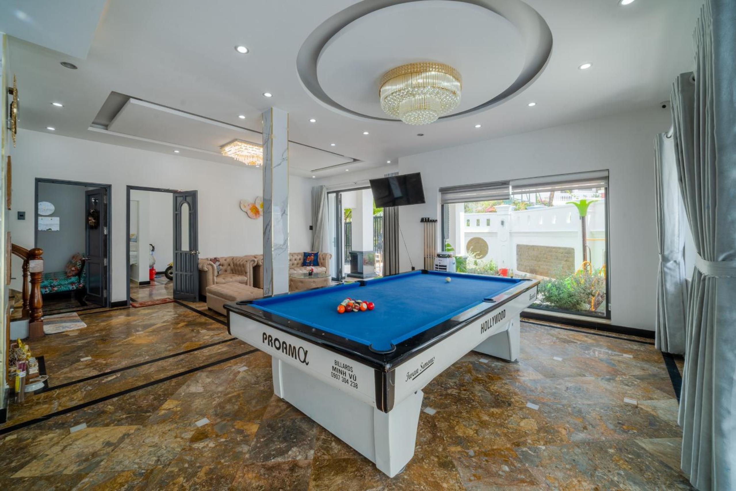 activities & amenities