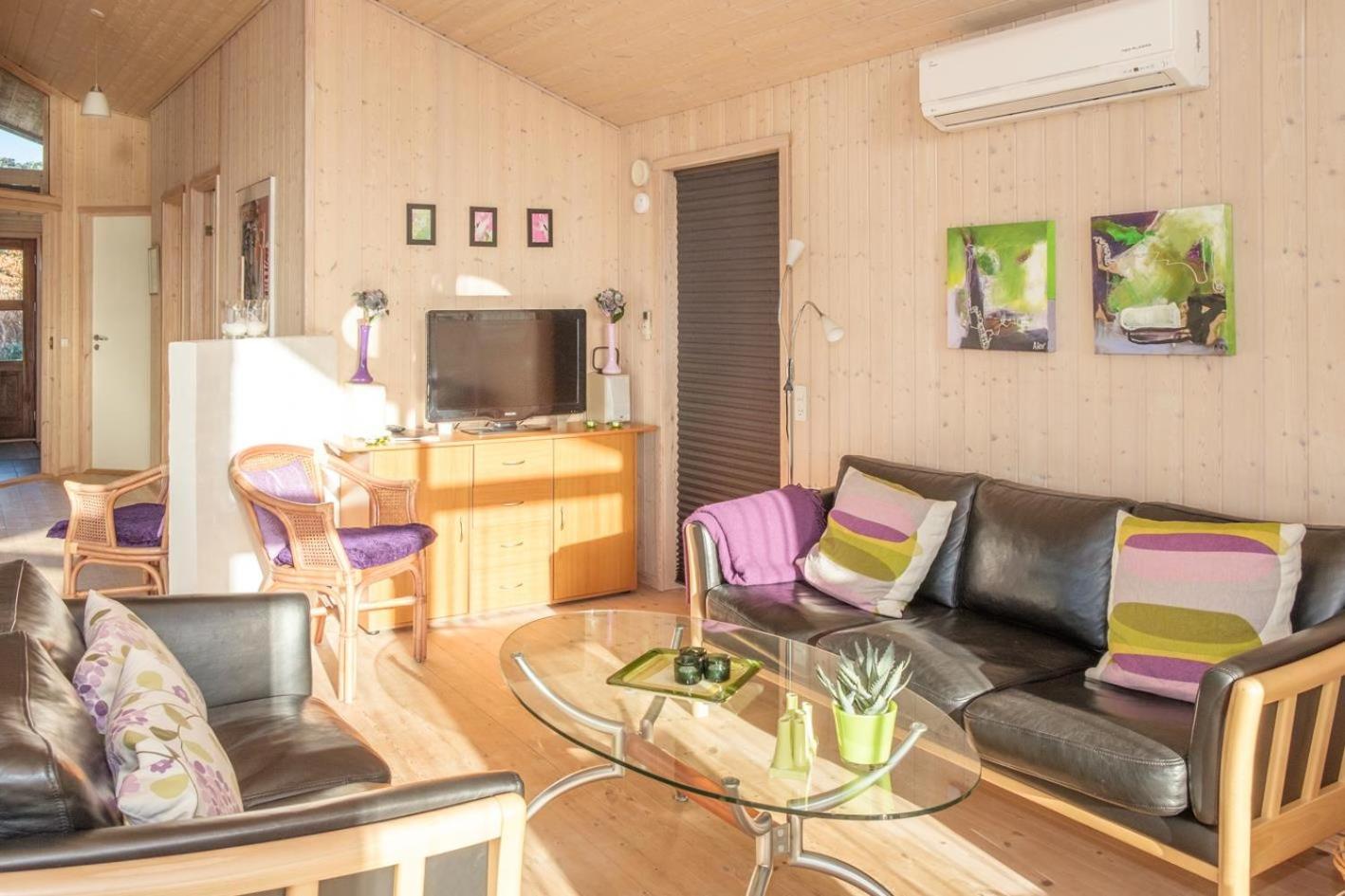 Stunning Home In Ebeltoft With 2 Bedrooms view 3