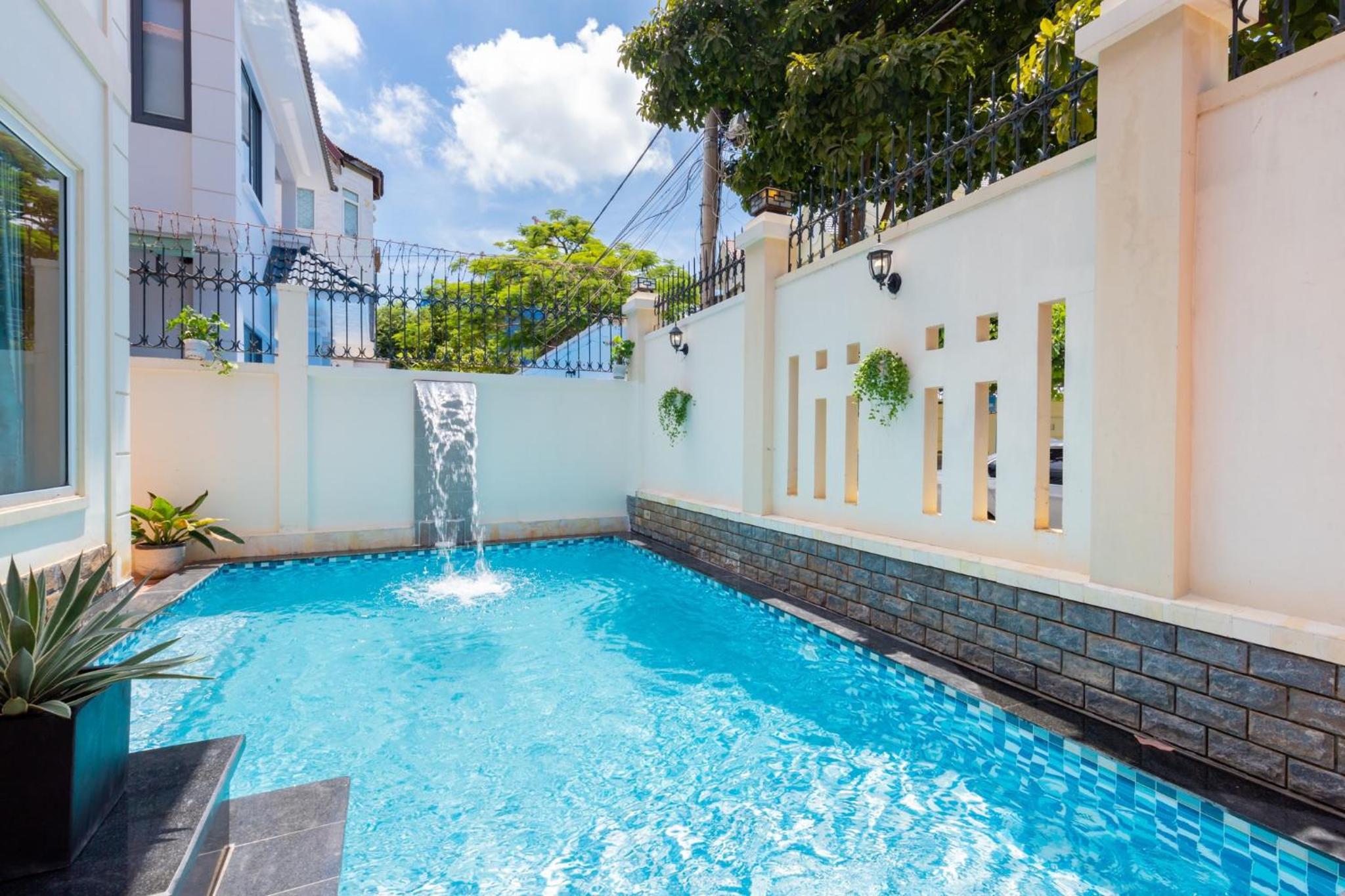 Biệt Thự PHƯƠNG NAM Thoáng Mát Có Hồ Bơi view 3