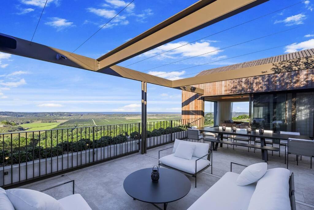Fuller Holidays - Melaleuca - Newrybar Hinterland