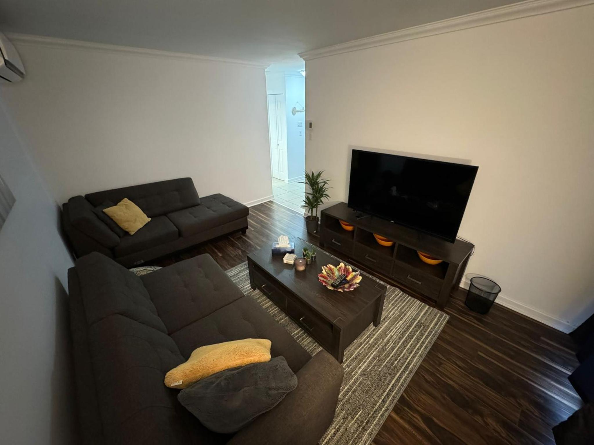Ste-Rose 2 bedroom apt