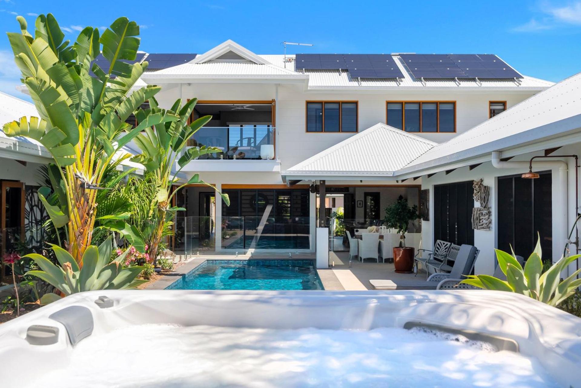 Trinity Beach Vacations - Belle Escapes Lagoon Luxe in Private Estate - Property Image 55