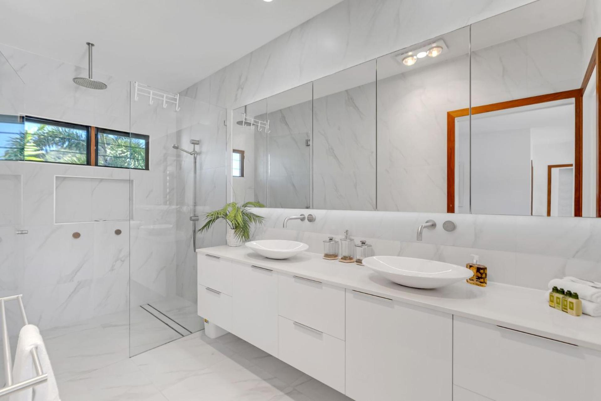 Trinity Beach Vacations - Belle Escapes Lagoon Luxe in Private Estate - Property Image 13