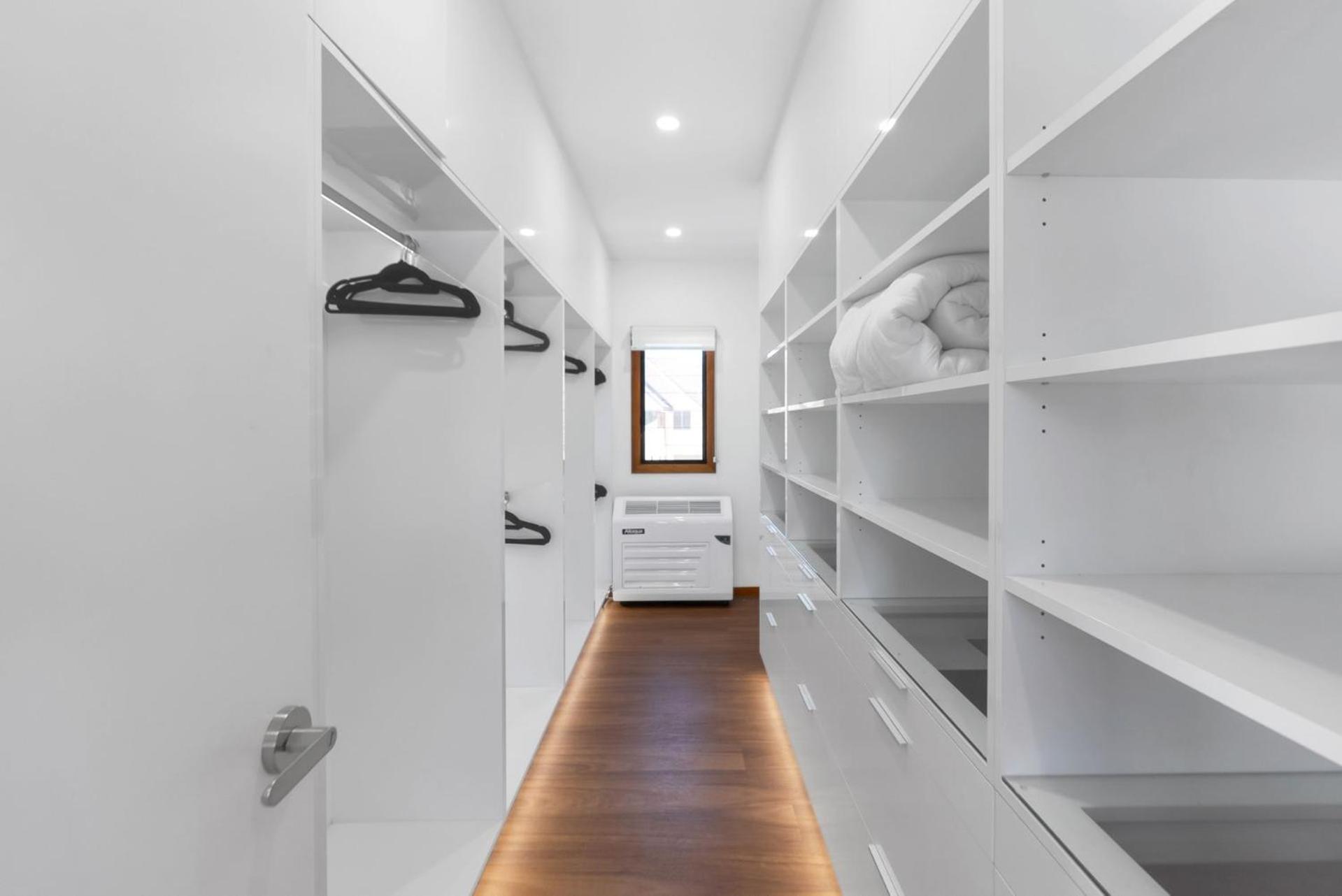 Trinity Beach Vacations - Belle Escapes Lagoon Luxe in Private Estate - Property Image 1