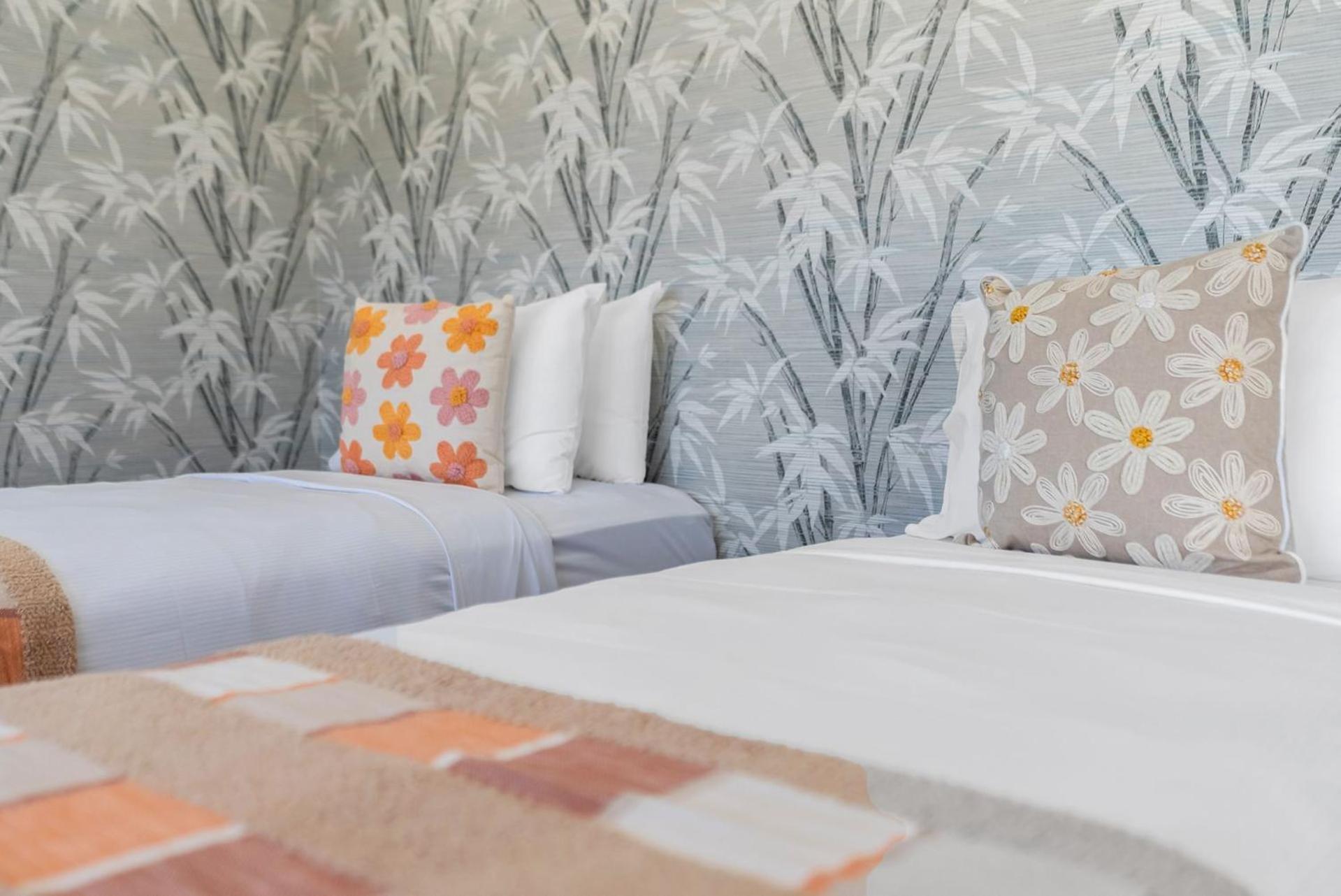 Trinity Beach Vacations - Belle Escapes Lagoon Luxe in Private Estate - Property Image 8