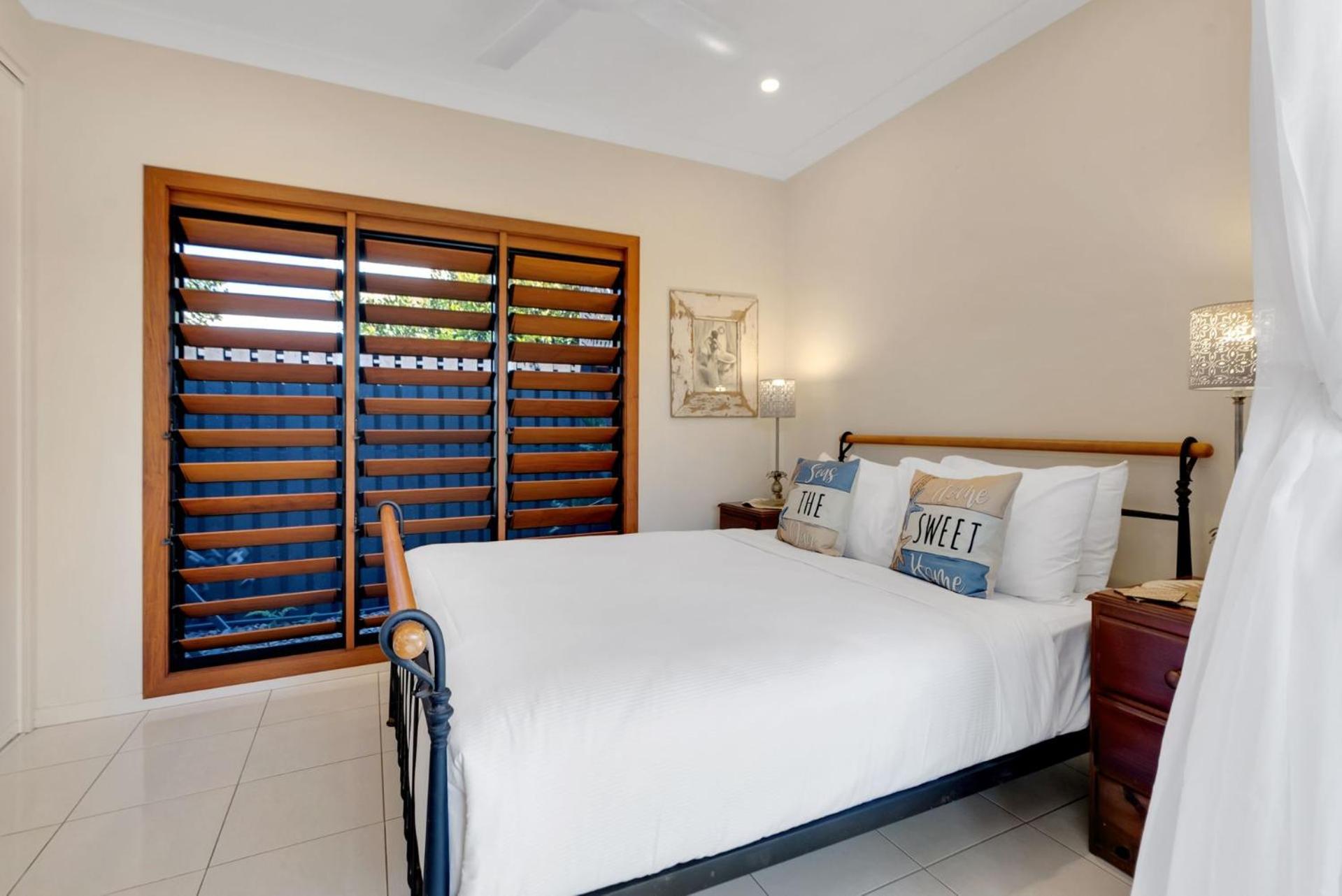 Trinity Beach Vacations - Belle Escapes Lagoon Luxe in Private Estate - Property Image 38
