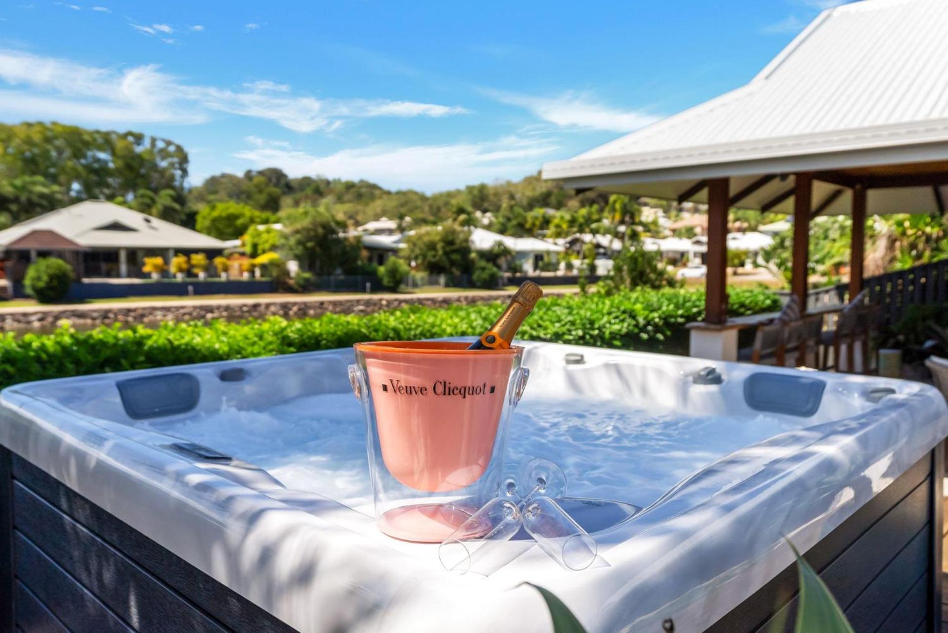 Trinity Beach Vacations - Belle Escapes Lagoon Luxe in Private Estate - Property Image 33