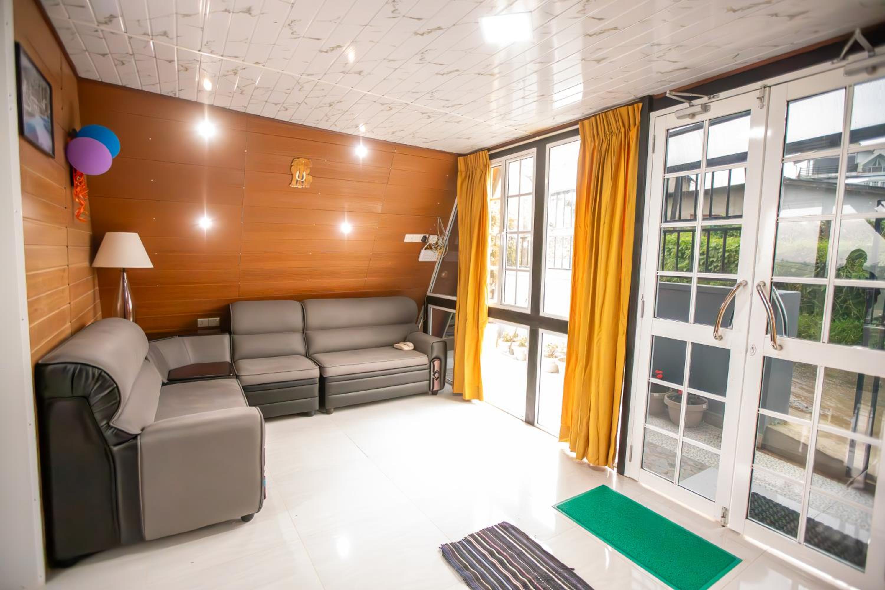 Minu's Cabana Nuwara Eliya